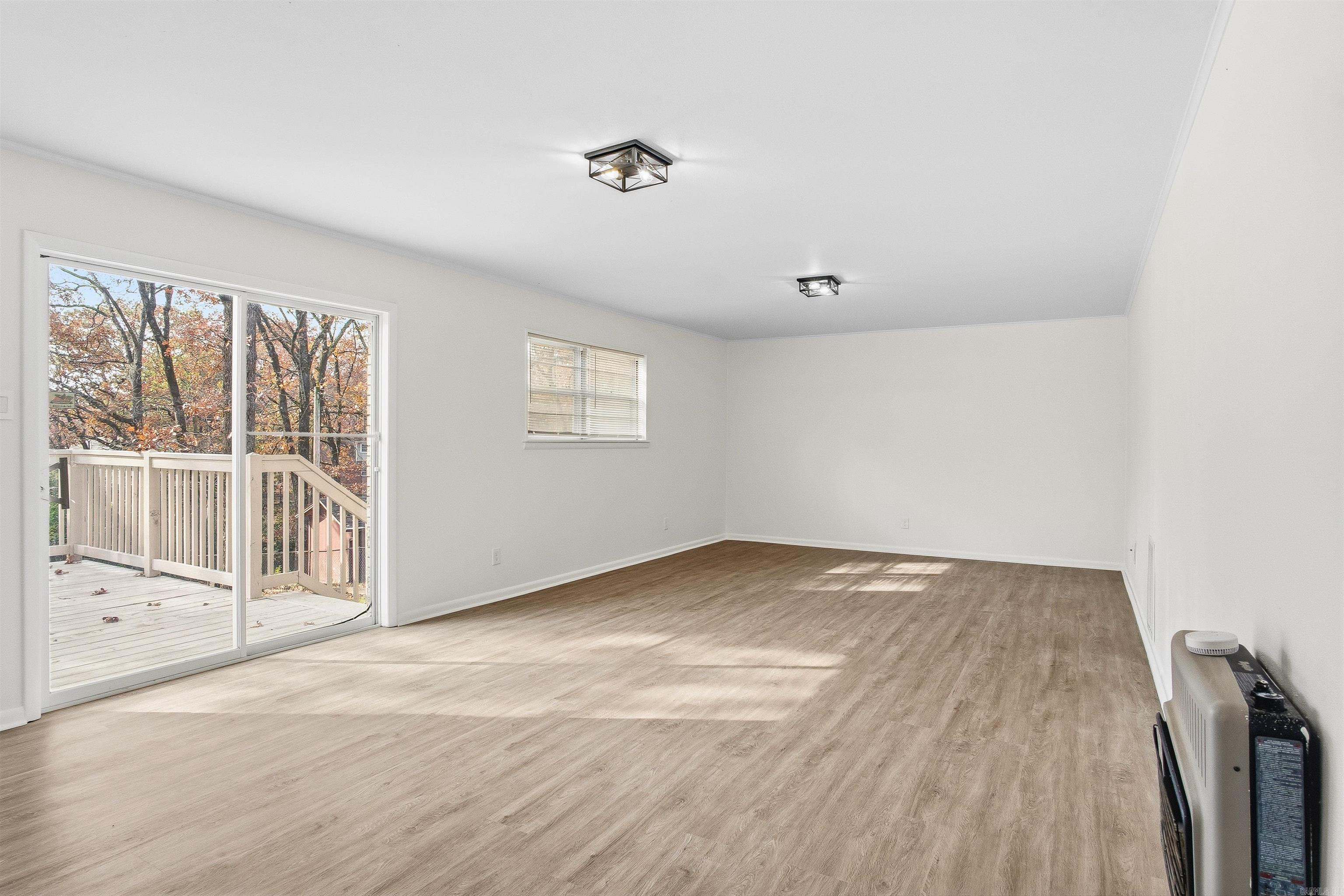 INDIAN HILLS - Residential