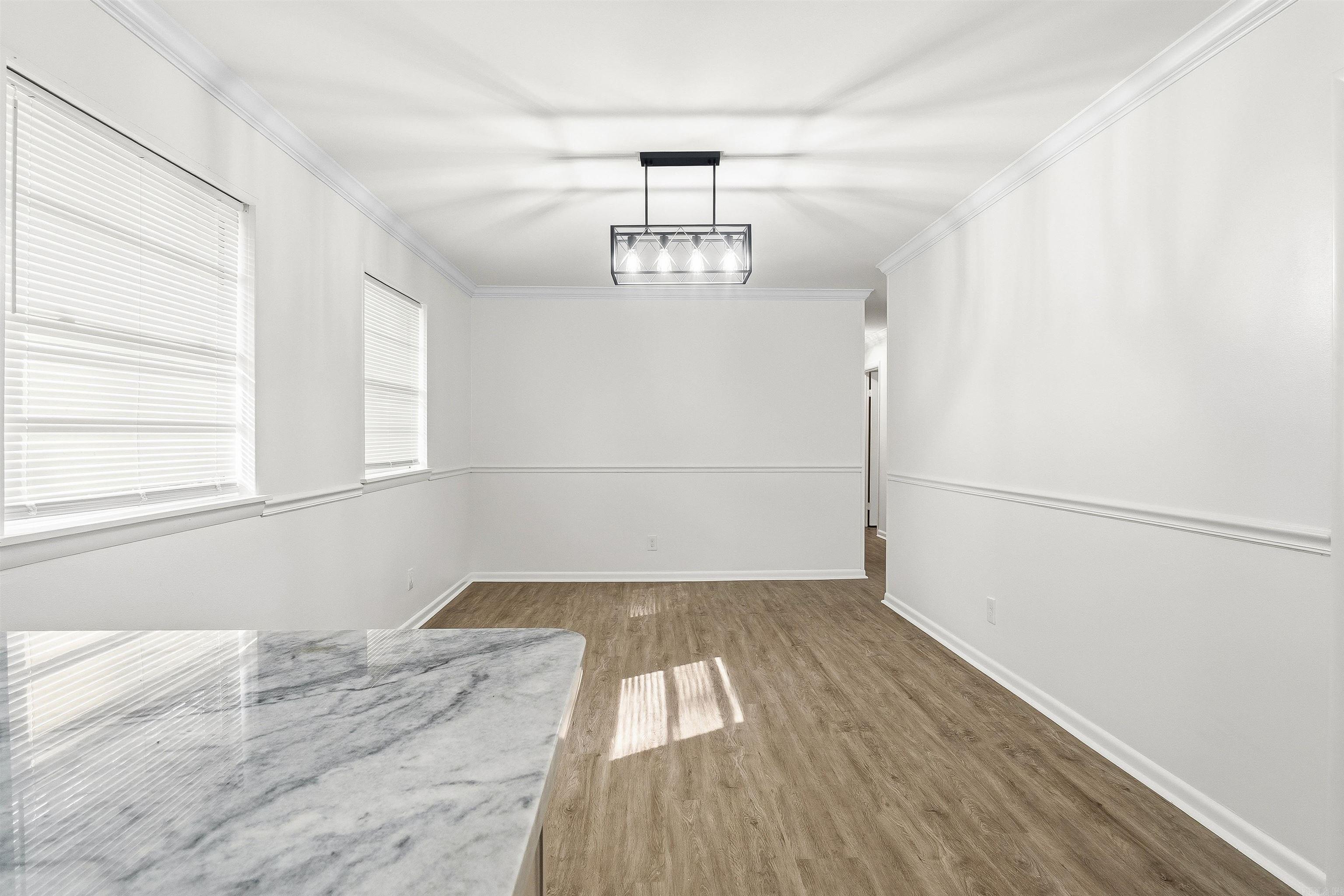 INDIAN HILLS - Residential