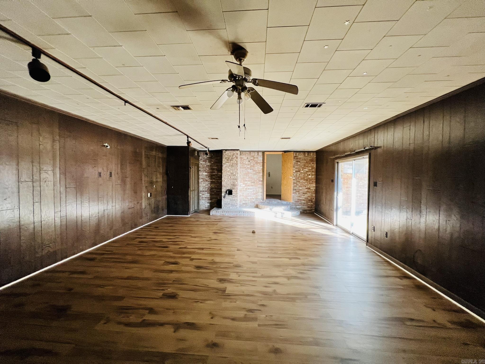 Triple R - Residential