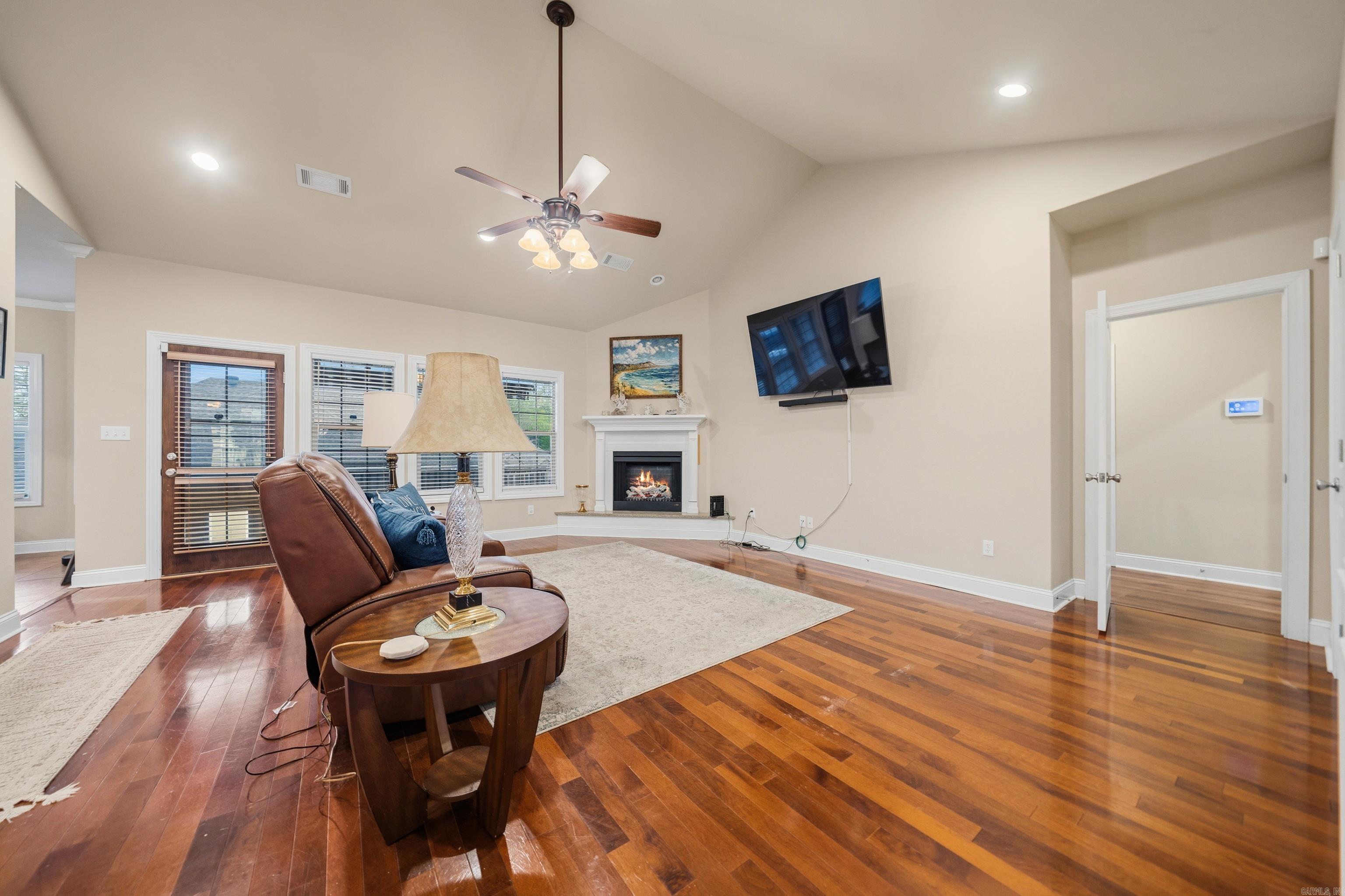 HIGH MEADOW ESTATES - Residential