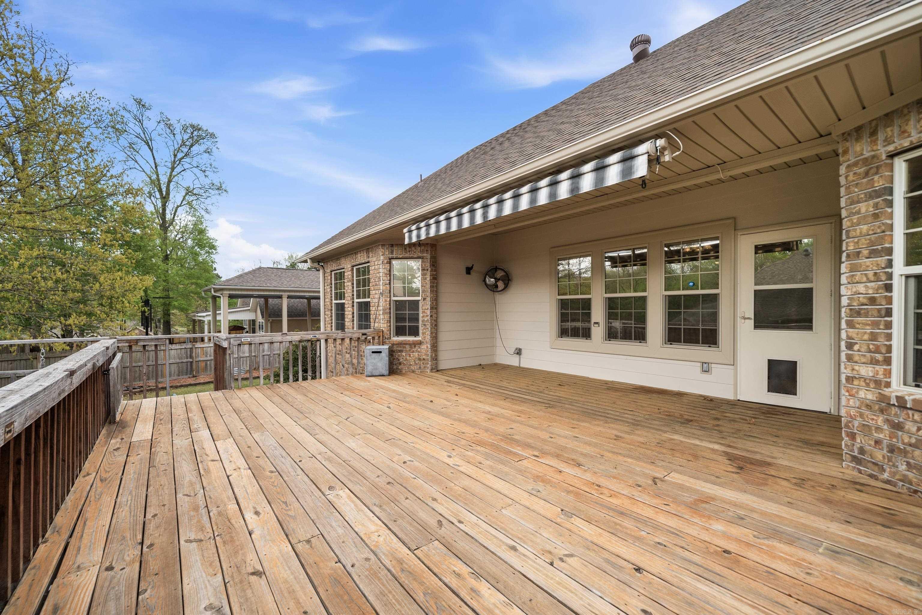 HIGH MEADOW ESTATES - Residential