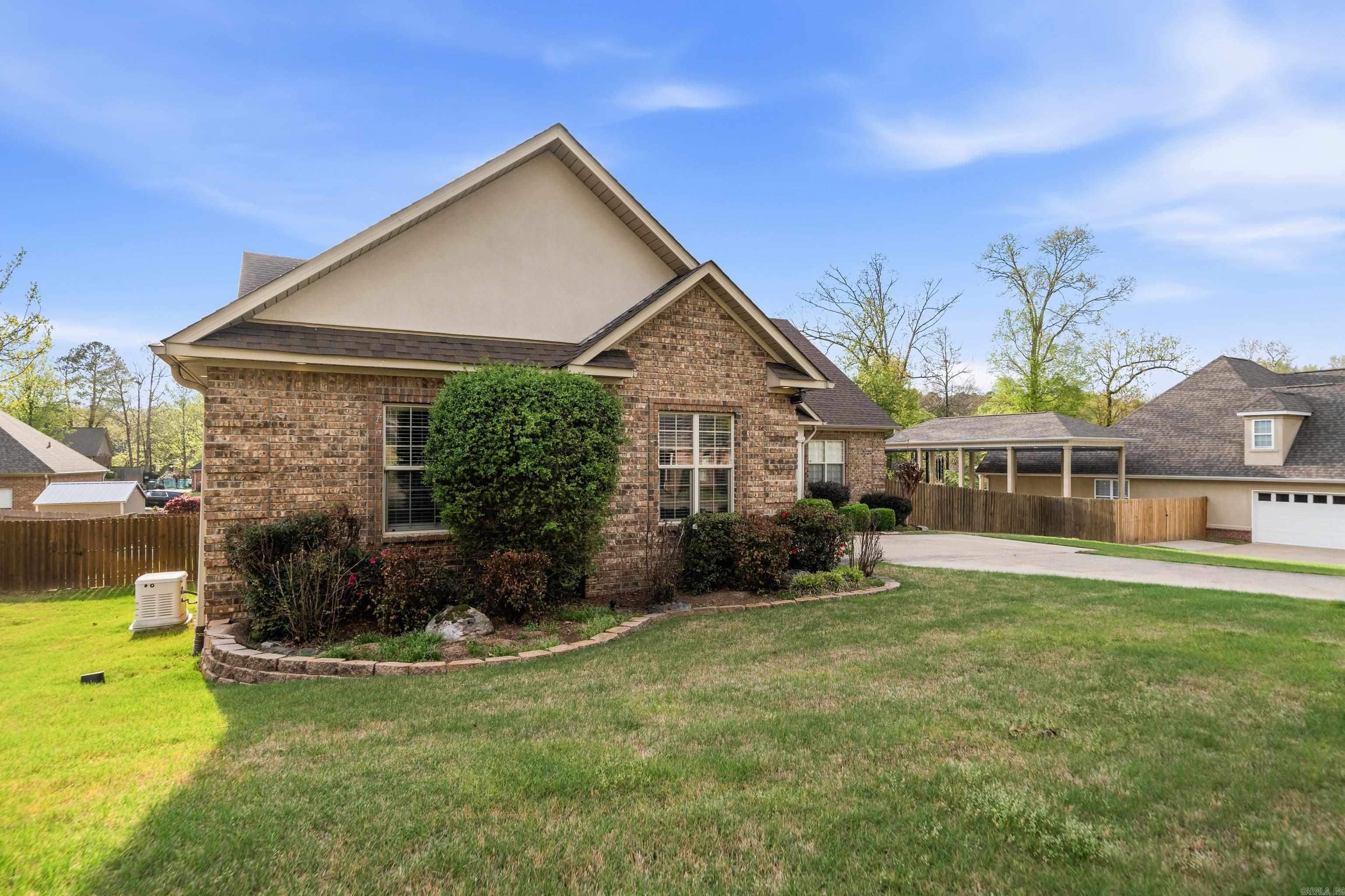 HIGH MEADOW ESTATES - Residential