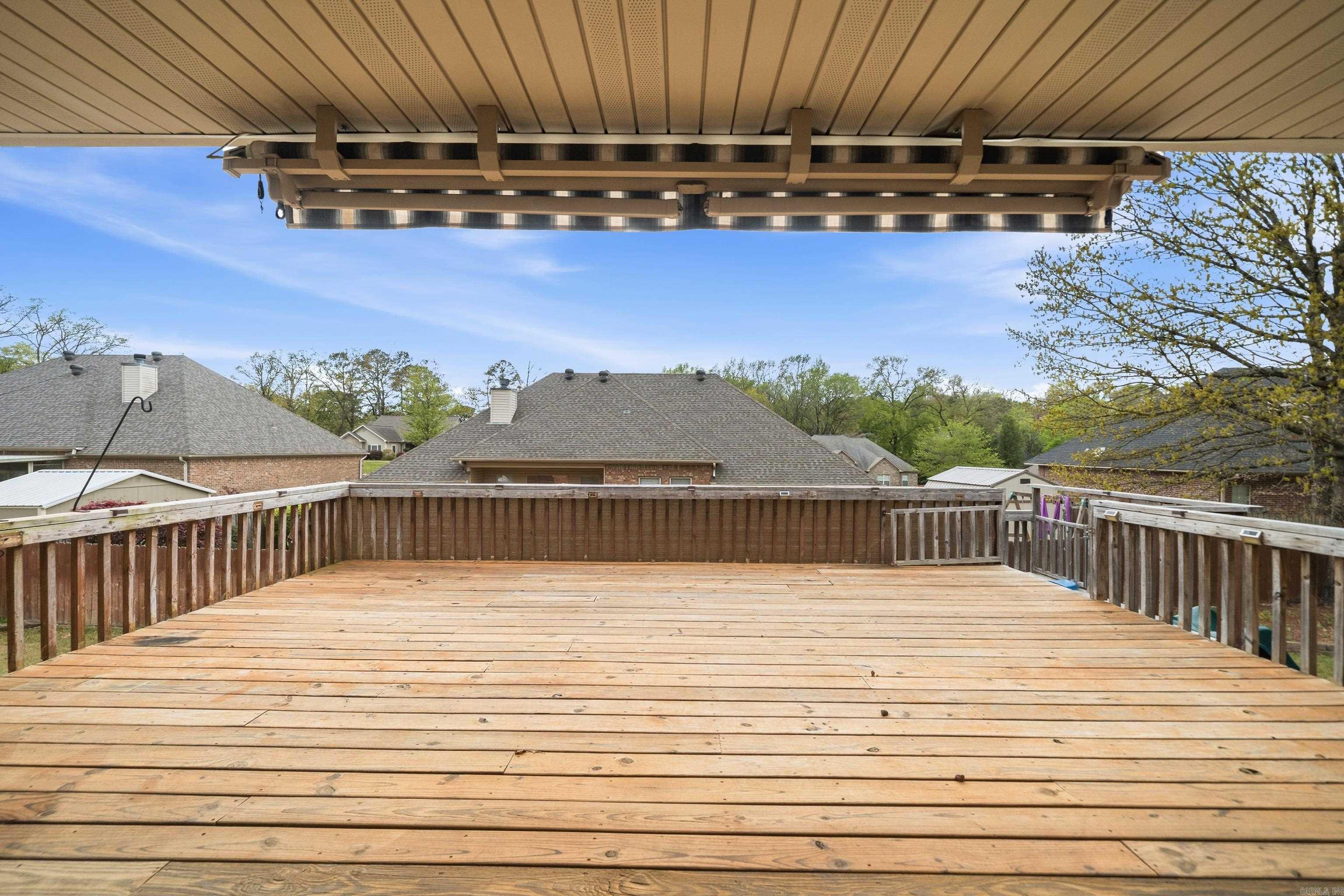 HIGH MEADOW ESTATES - Residential