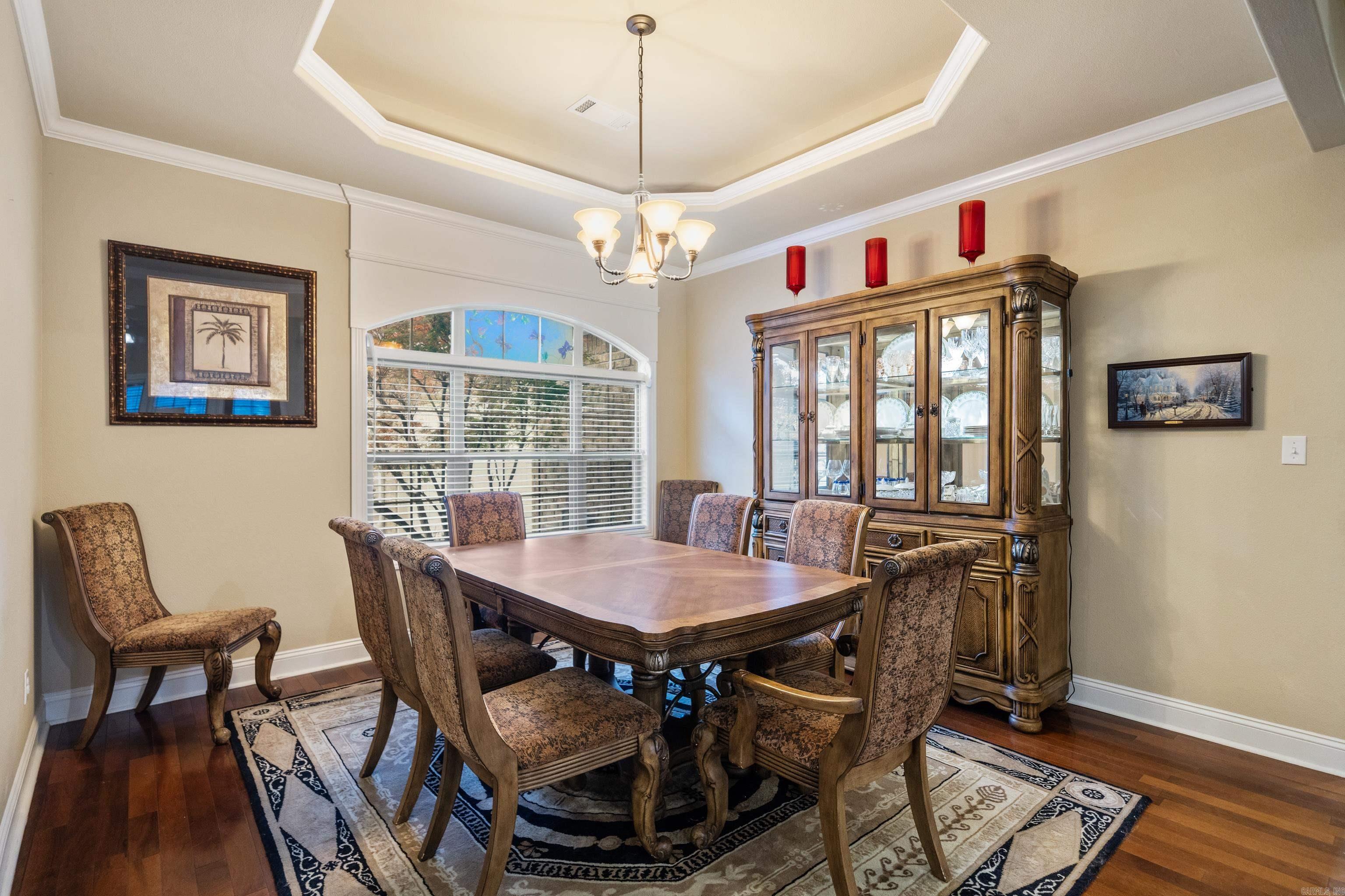 HIGH MEADOW ESTATES - Residential