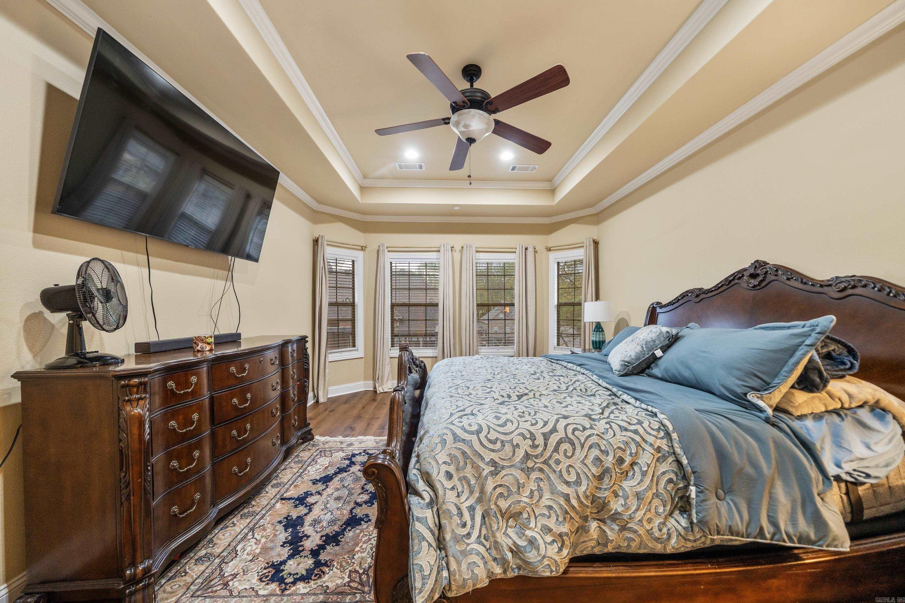 HIGH MEADOW ESTATES - Residential