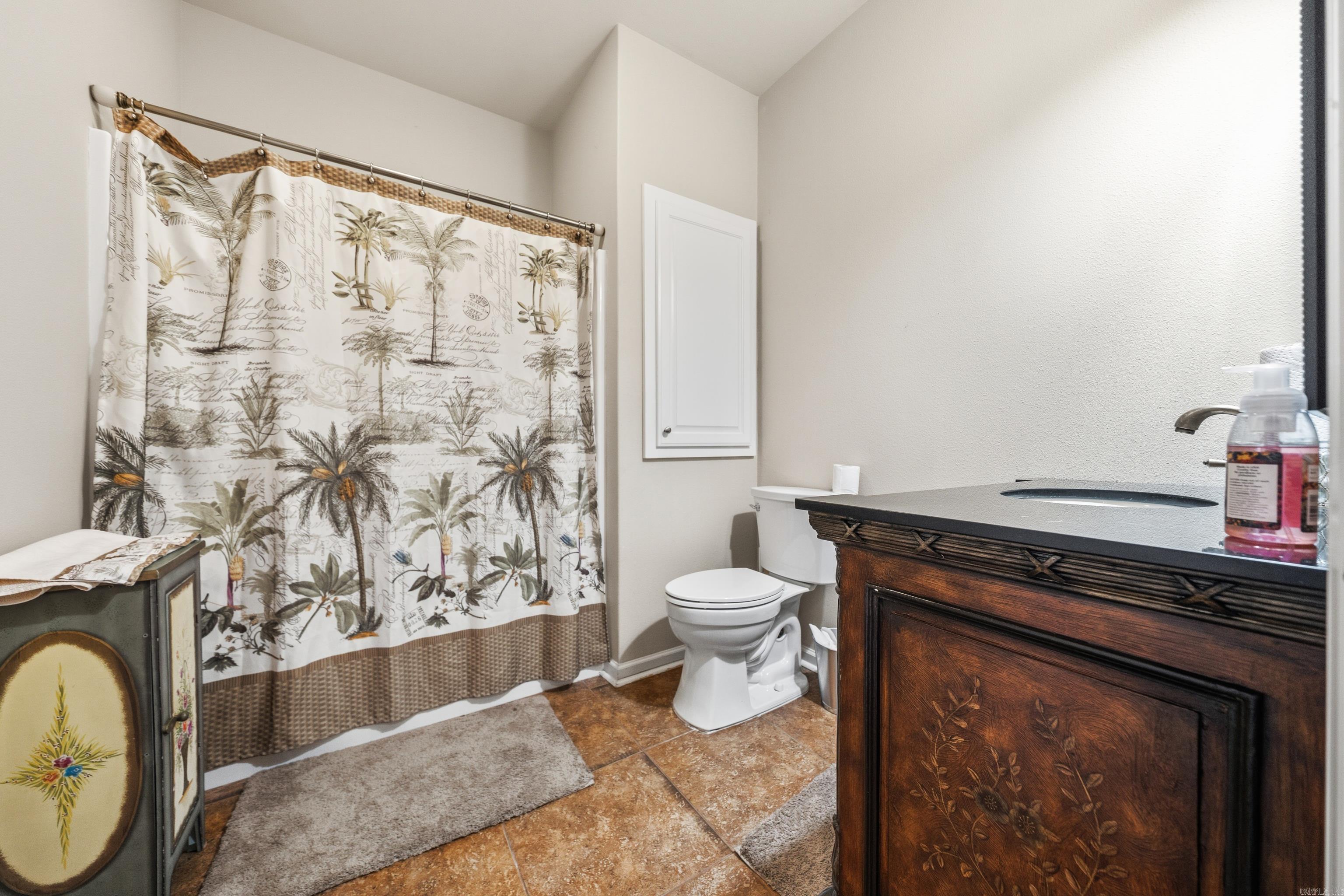 HIGH MEADOW ESTATES - Residential