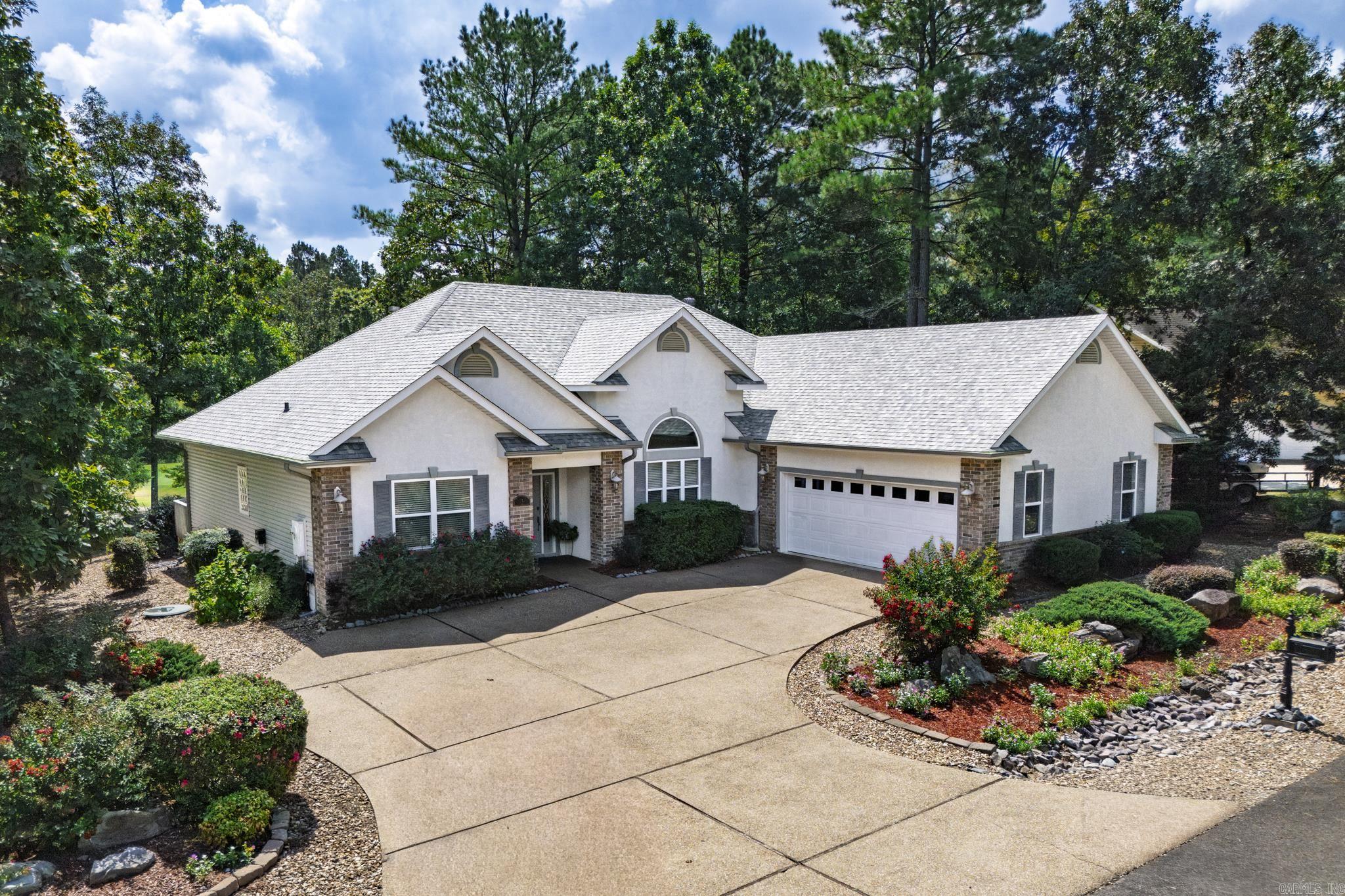 ISABELLA - Residential