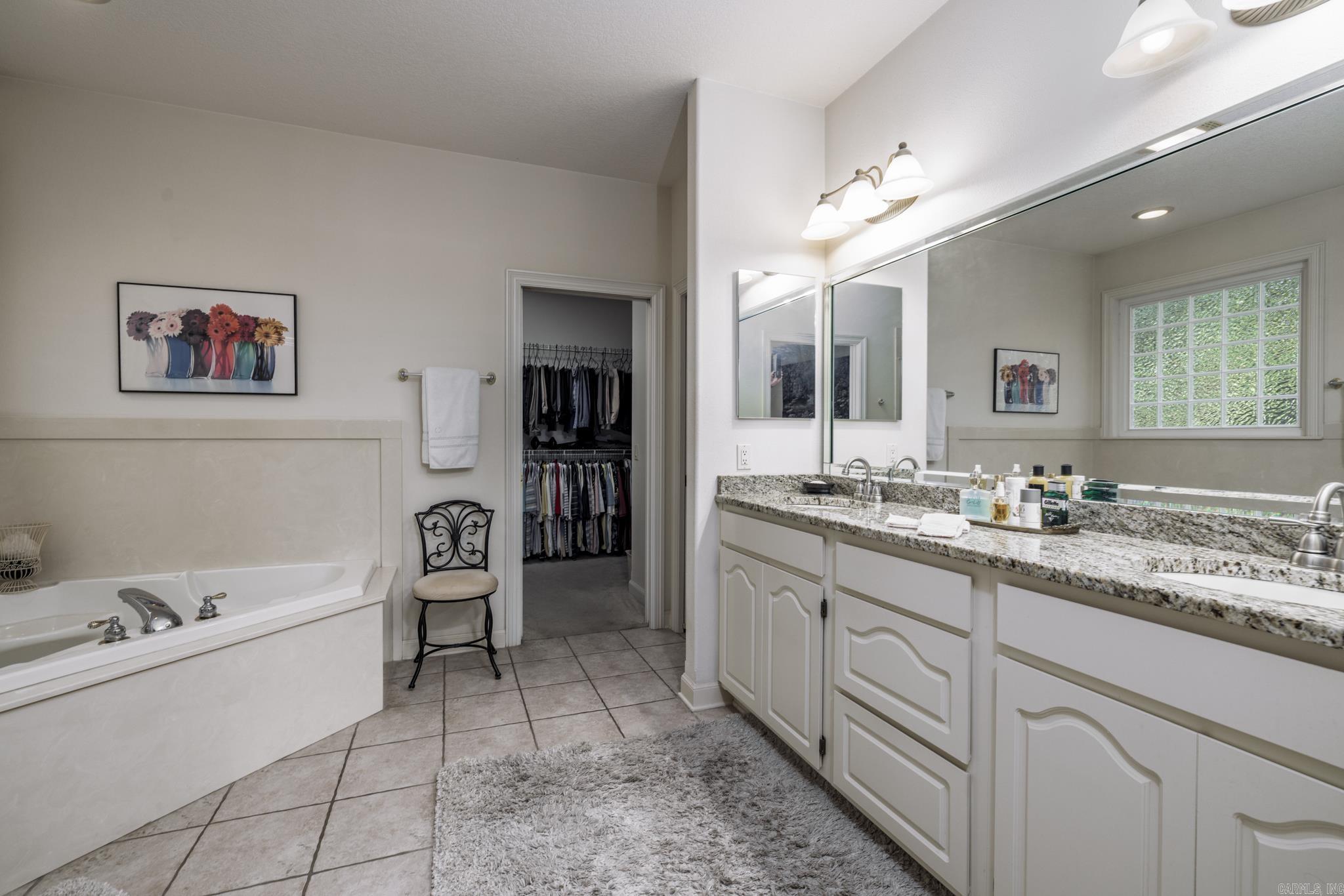 ISABELLA - Residential