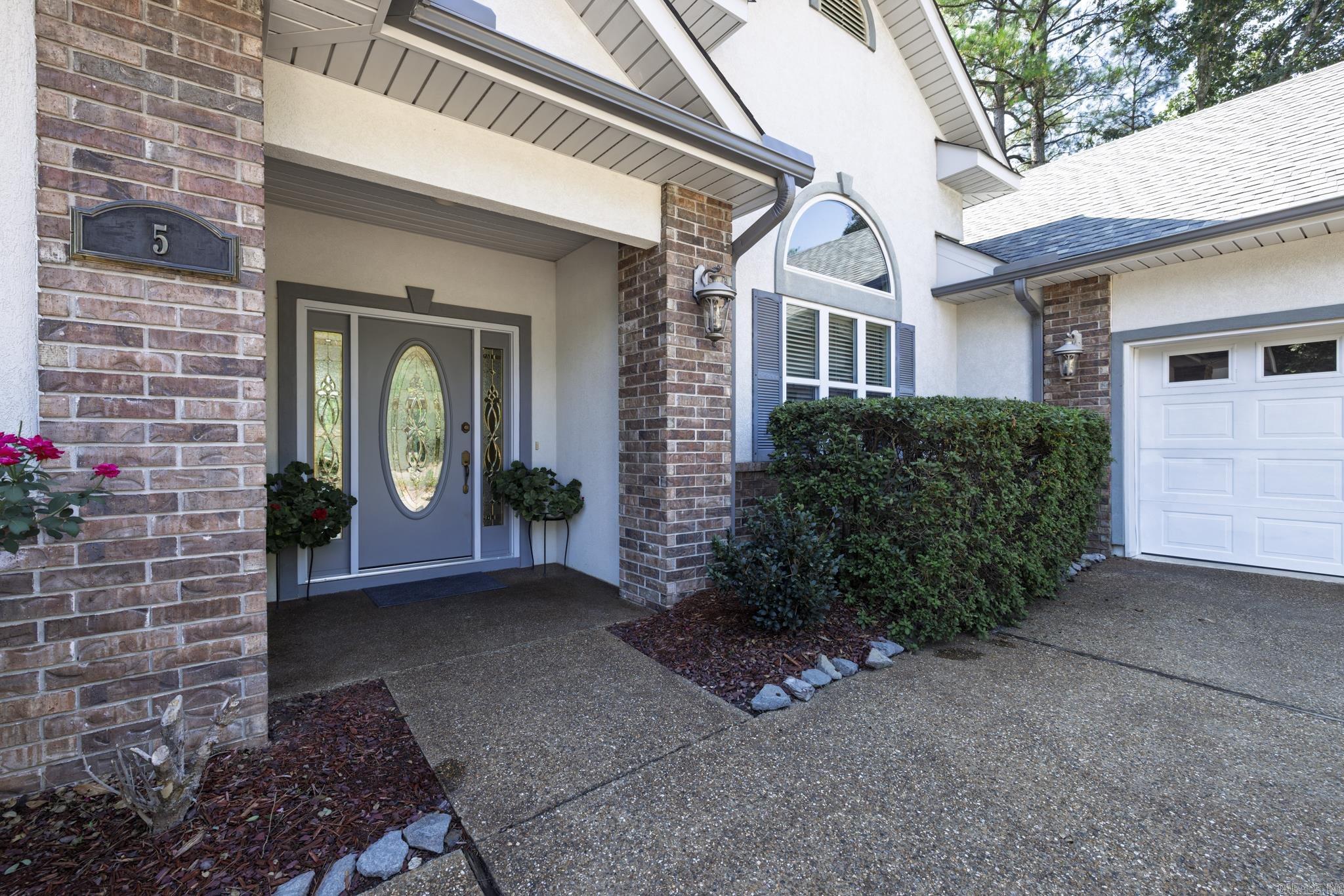 ISABELLA - Residential