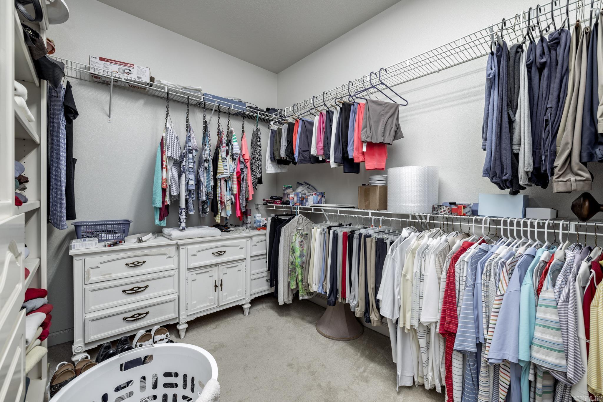 ISABELLA - Residential