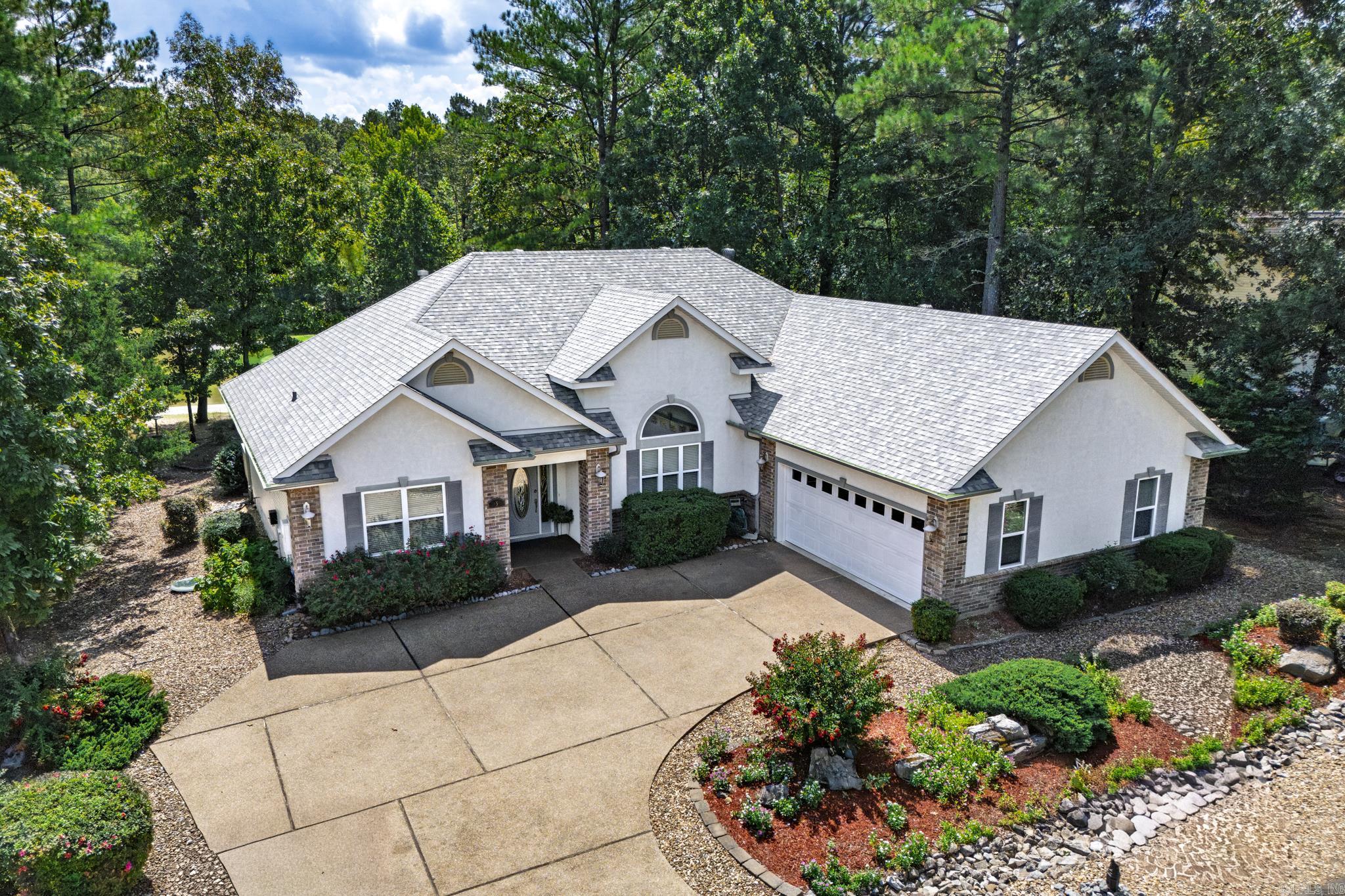 ISABELLA - Residential