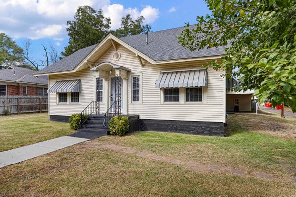 403 E CHURCH ST, MORRILTON, AR 72110 - Image 8b2813efc39723bb9941ce3ea16aa5dd/450503793