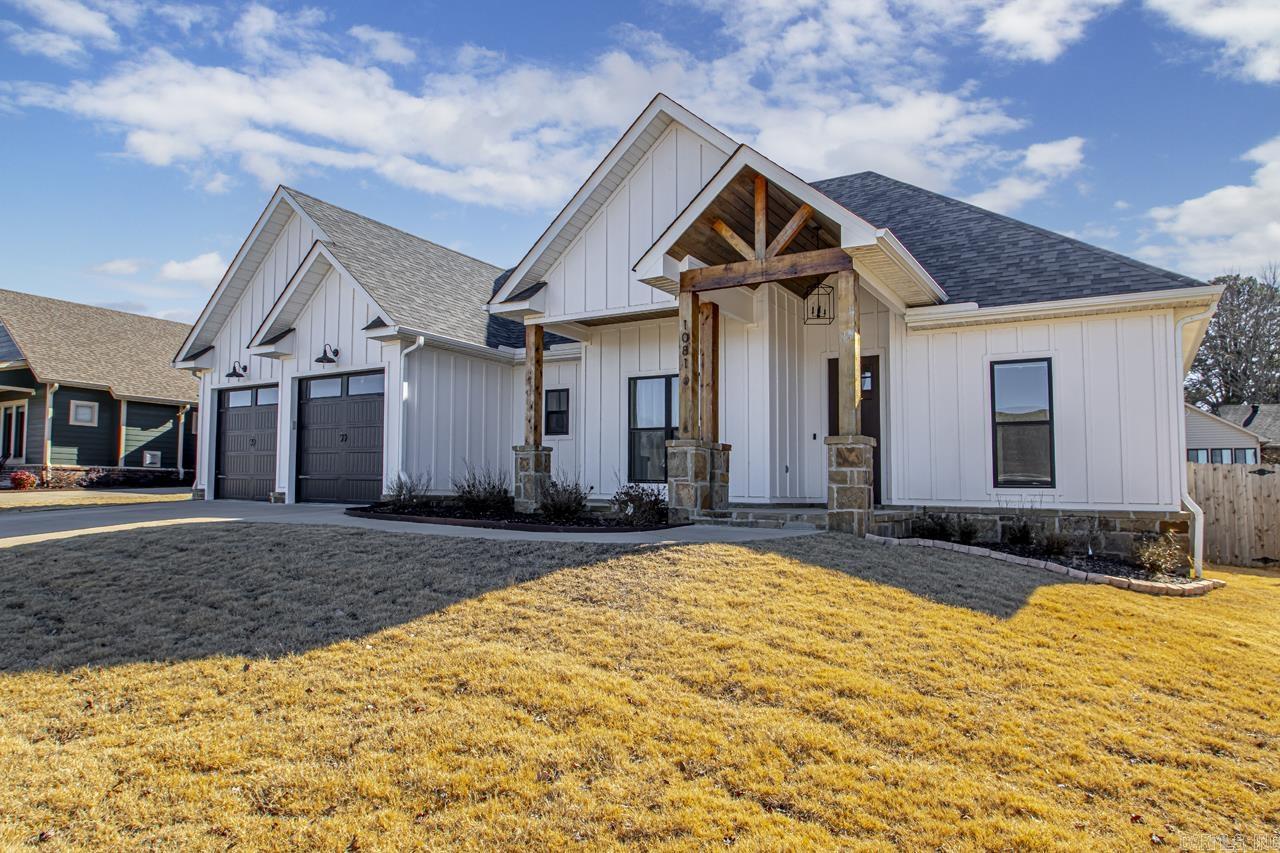 OLDE SALEM TOWNSHIP - Residential