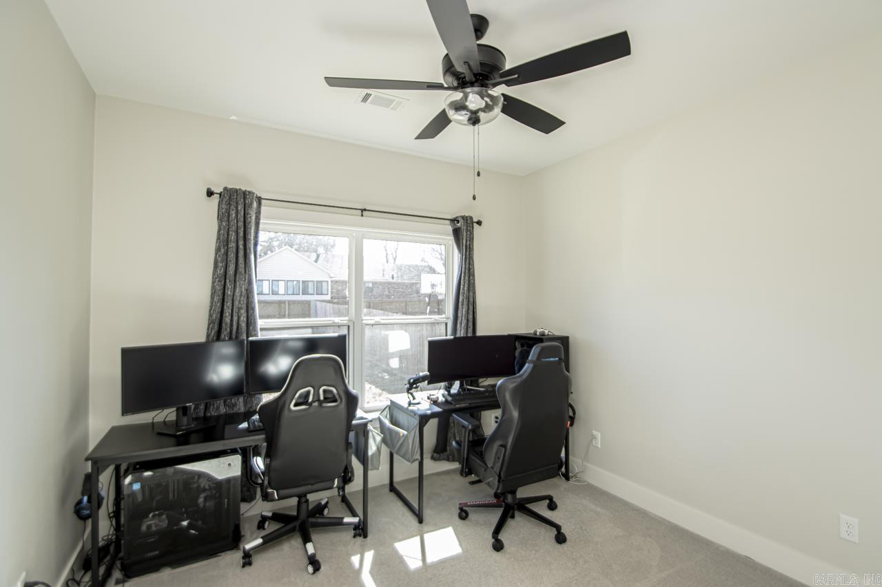 OLDE SALEM TOWNSHIP - Residential