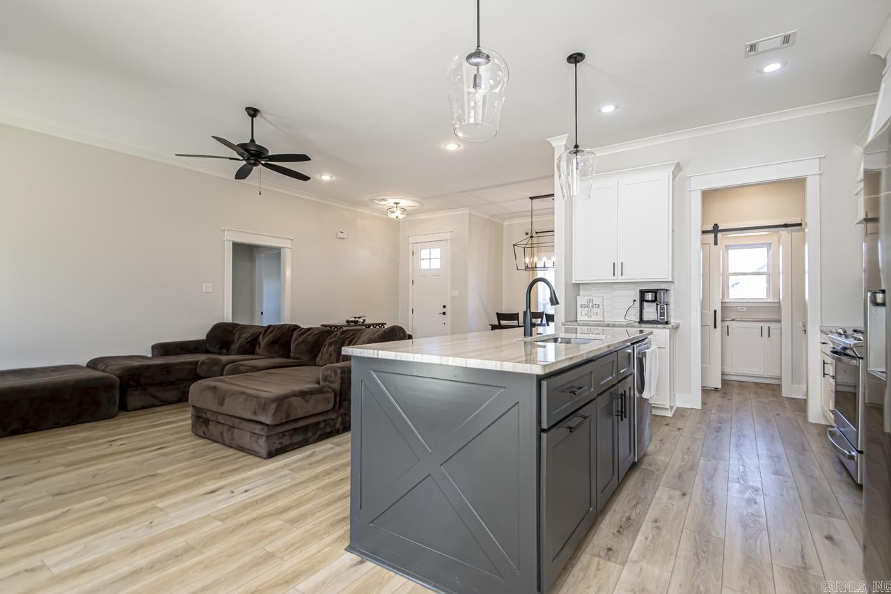 OLDE SALEM TOWNSHIP - Residential