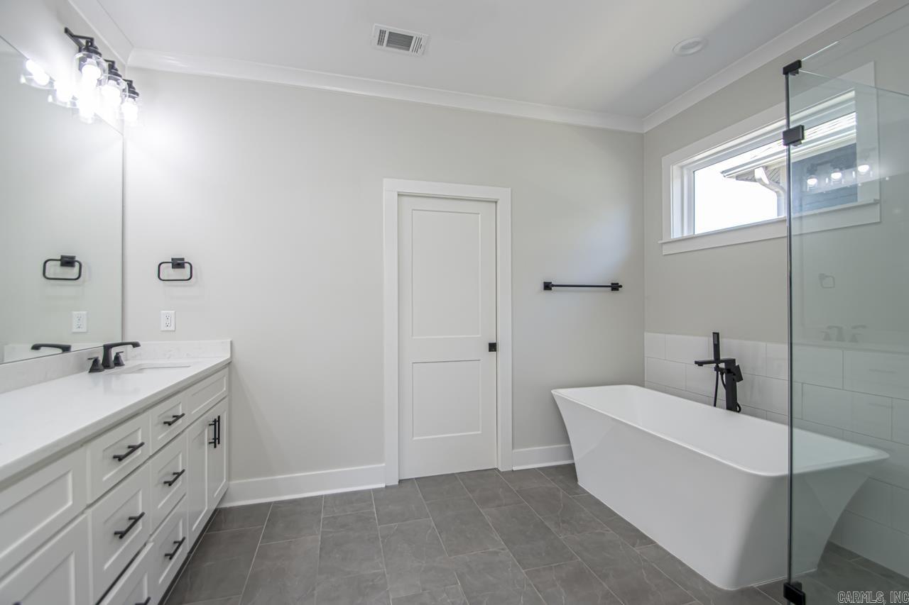 OLDE SALEM TOWNSHIP - Residential