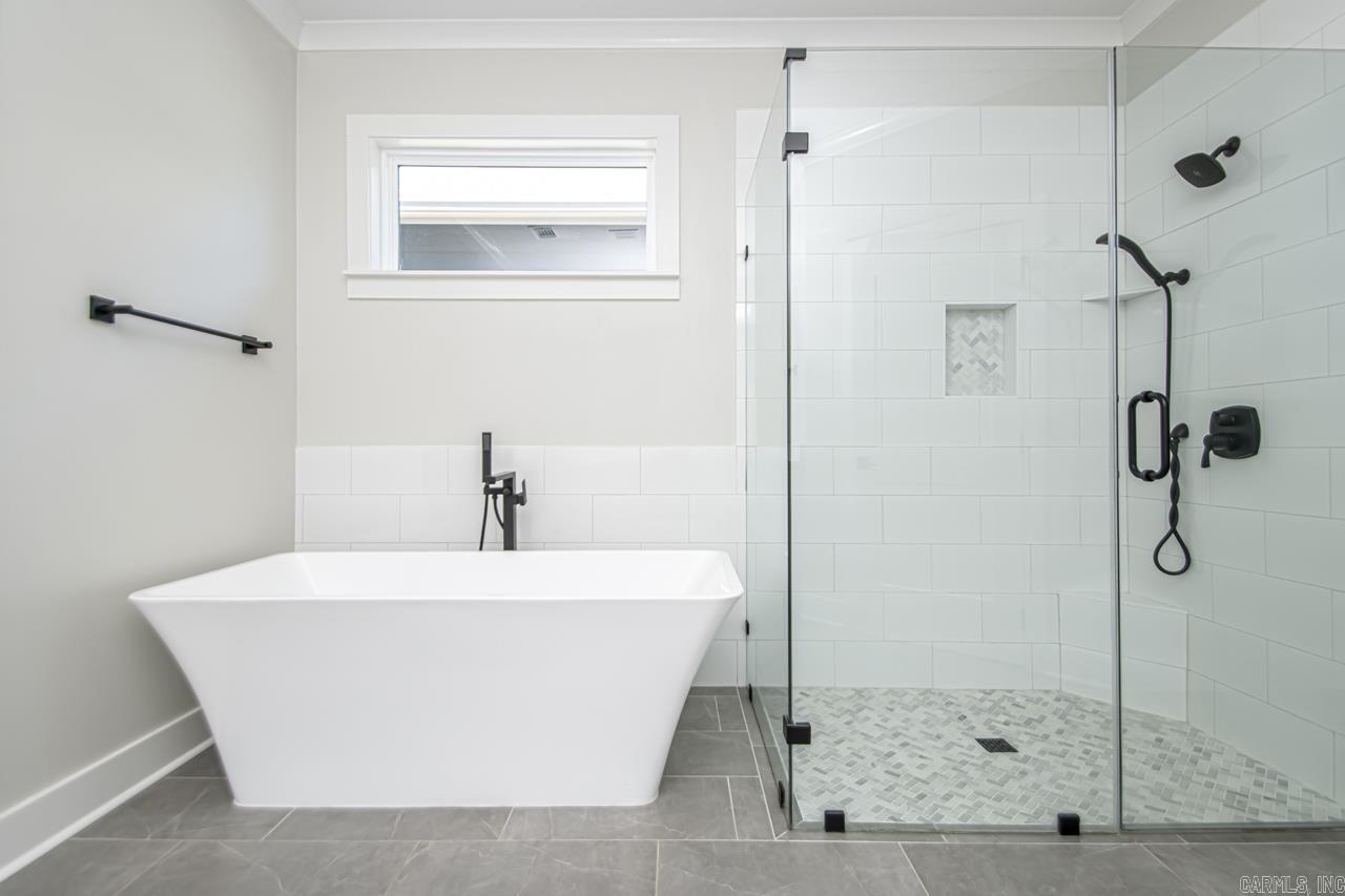 OLDE SALEM TOWNSHIP - Residential