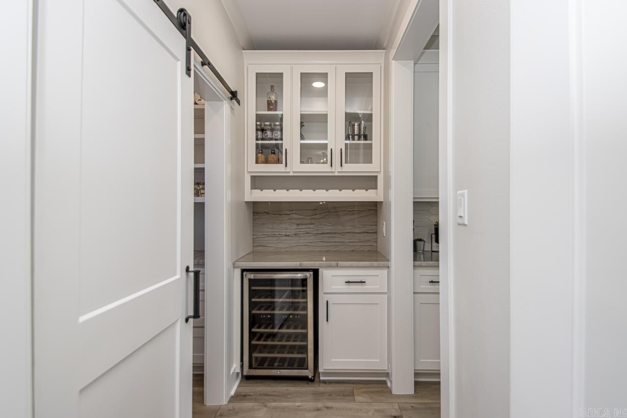 OLDE SALEM TOWNSHIP - Residential