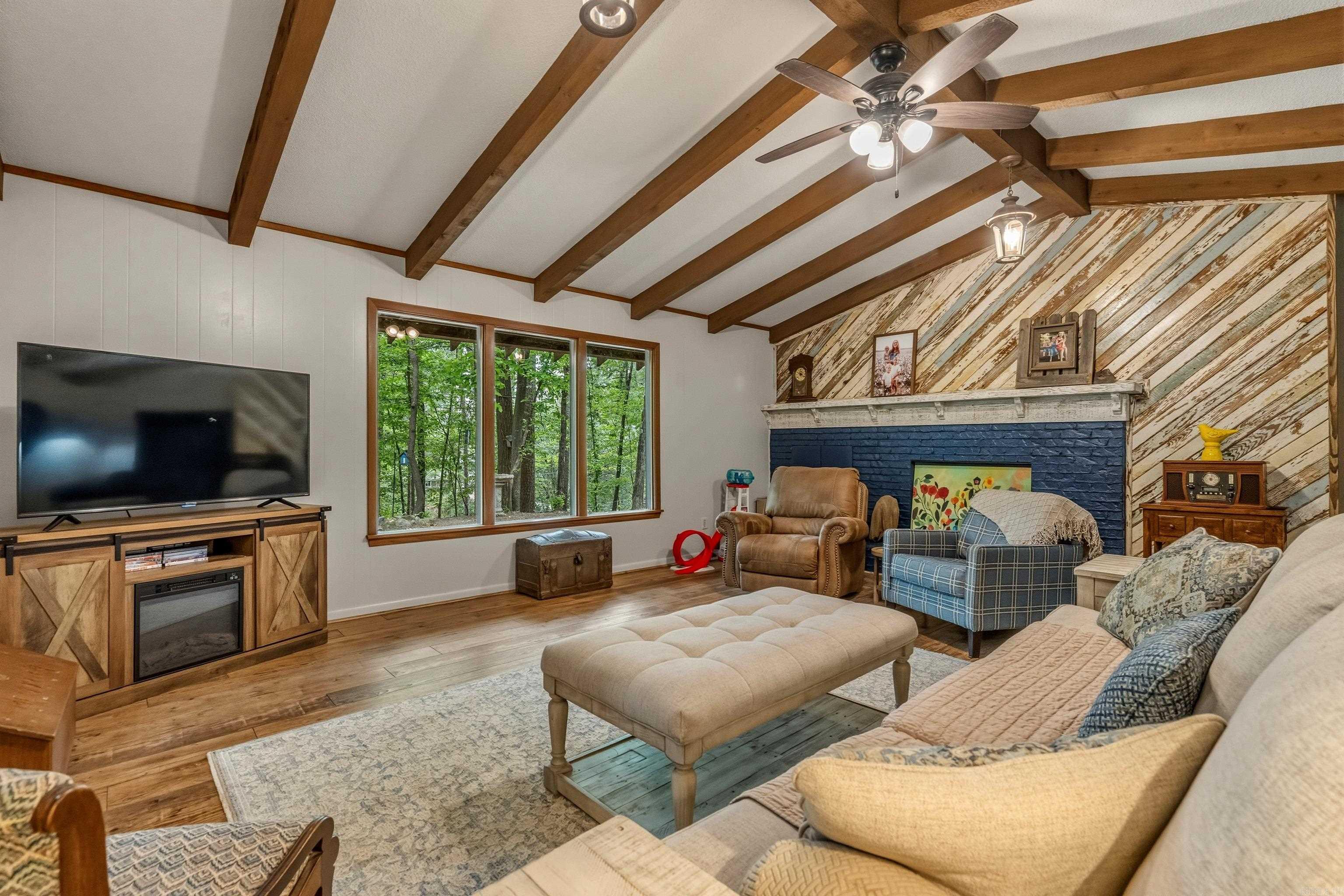 HARTSVILLE ADDN - Residential