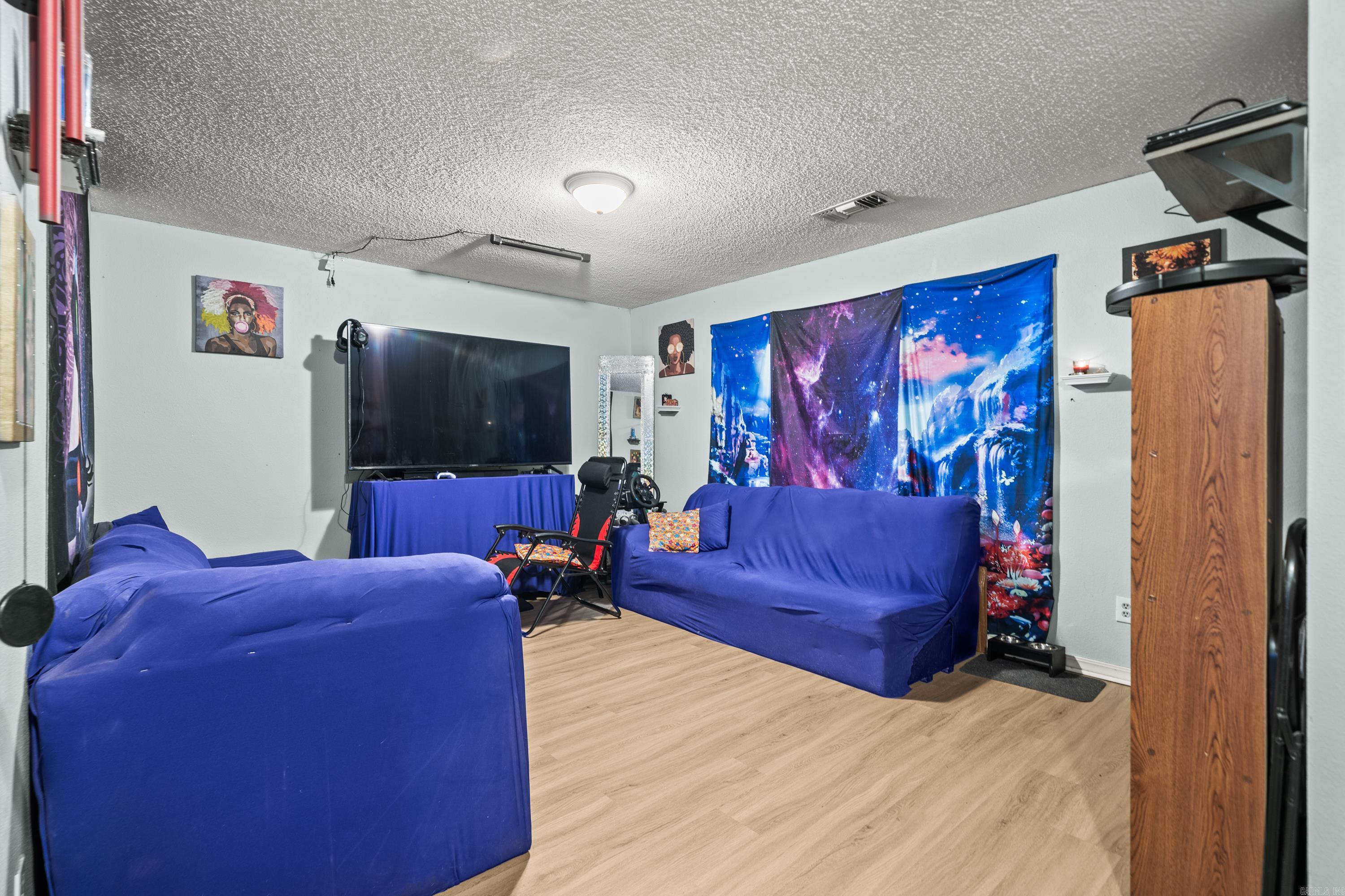 Hill Grove - Residential Income