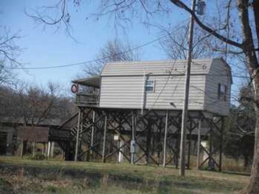 Cabin on Spring River Ravenden. 2 lots. Great river frontage.