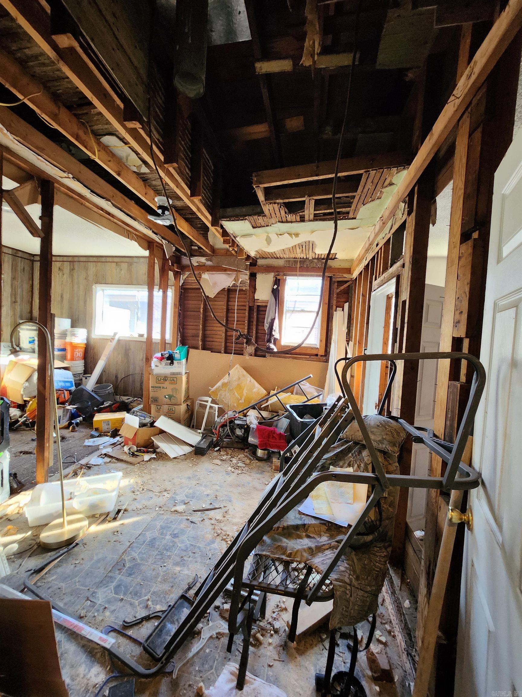 LIBERTY HILL - Residential