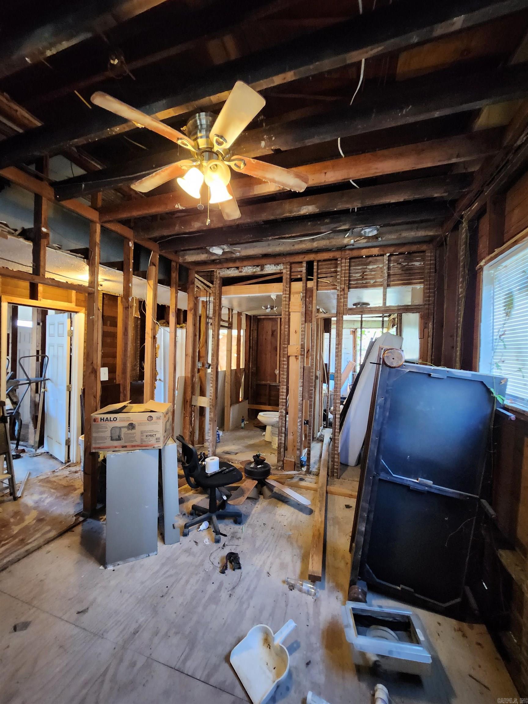 LIBERTY HILL - Residential