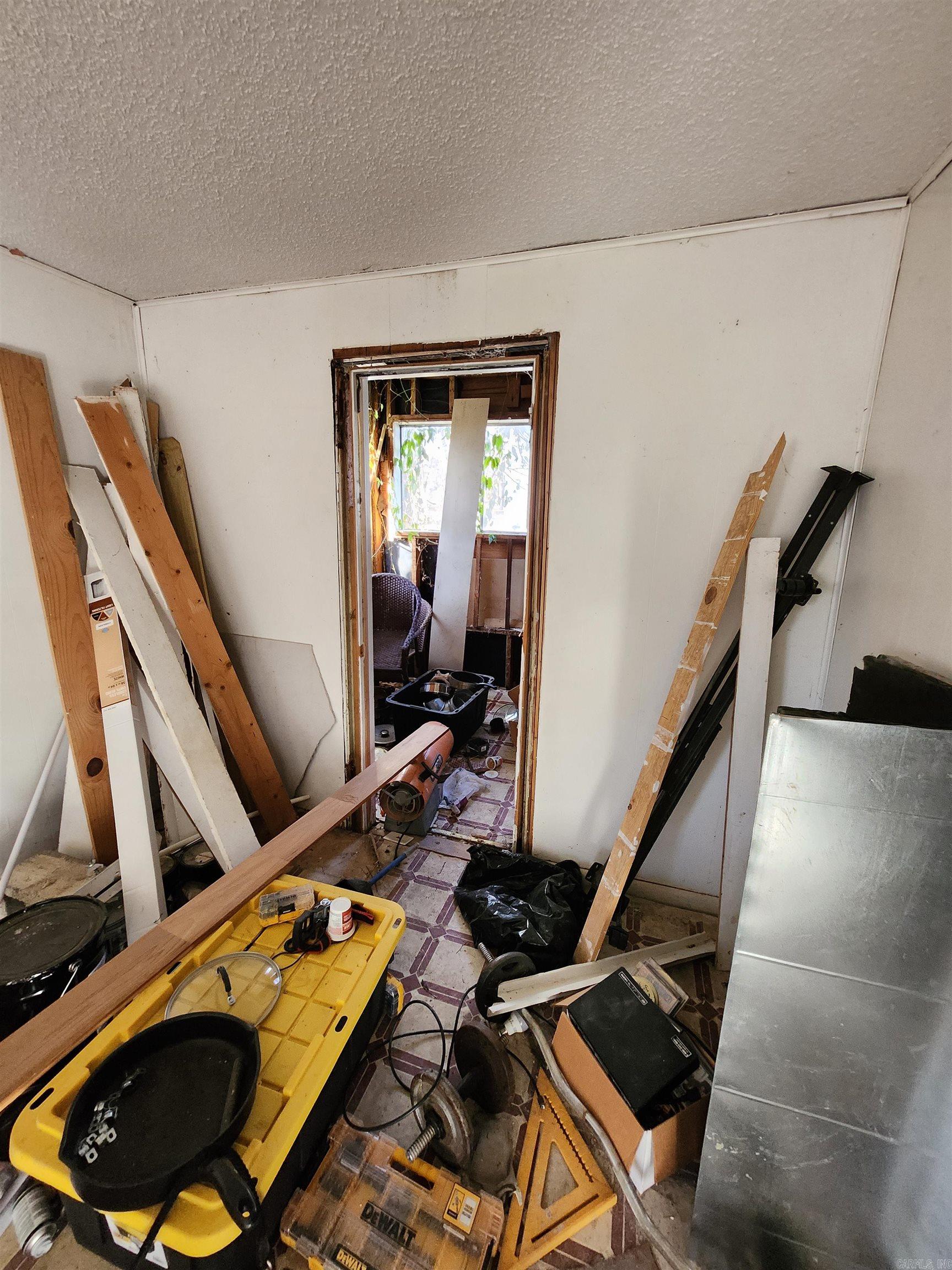 LIBERTY HILL - Residential