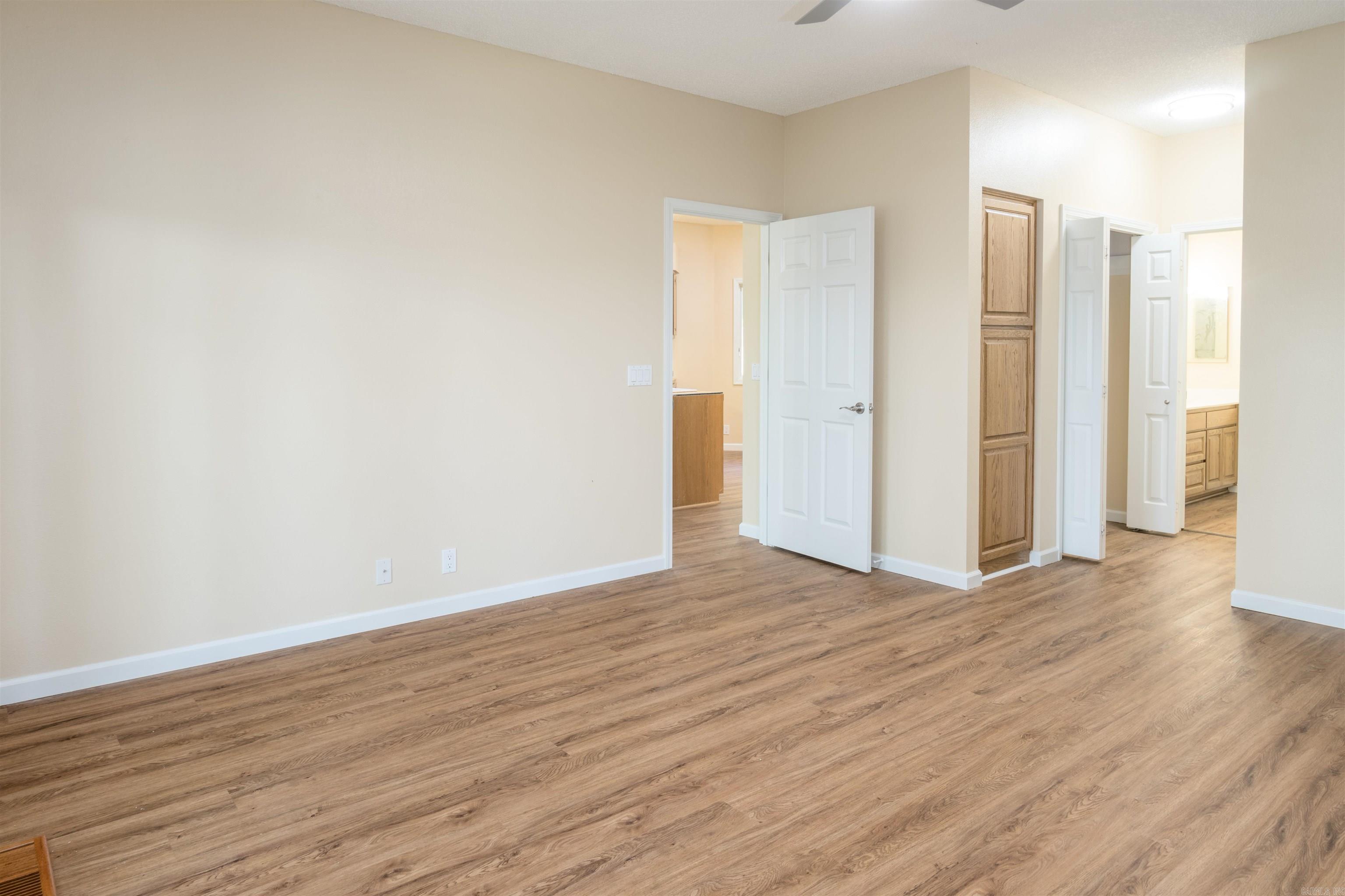 MAGELLAN COURTS - Residential