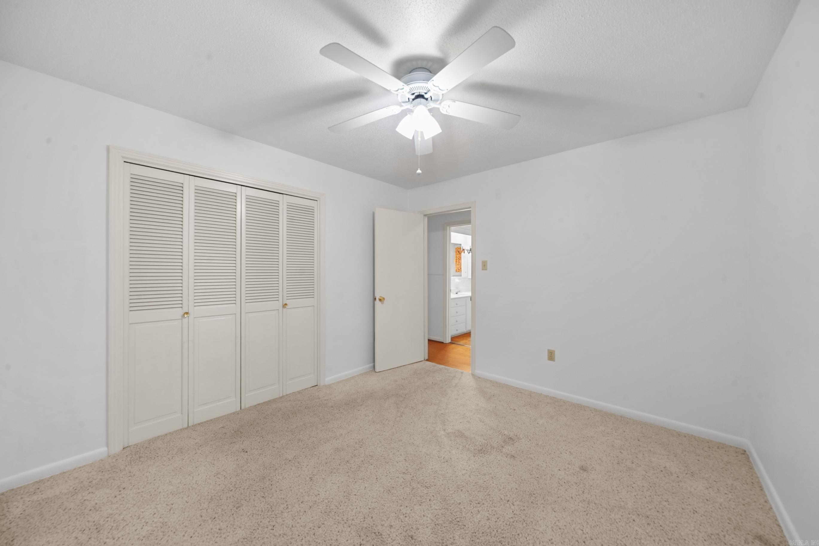 Sunny Hil - Residential