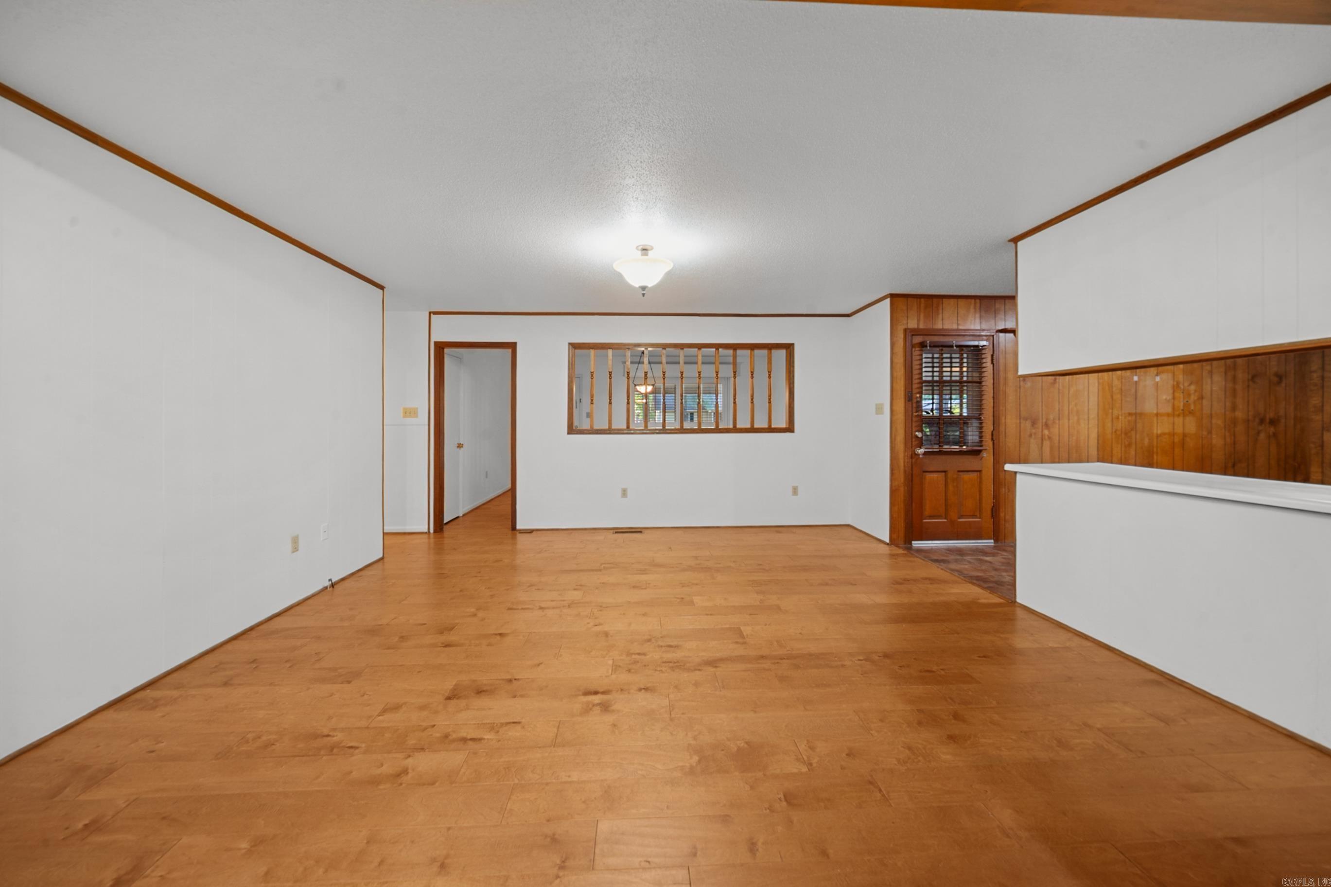 Sunny Hil - Residential