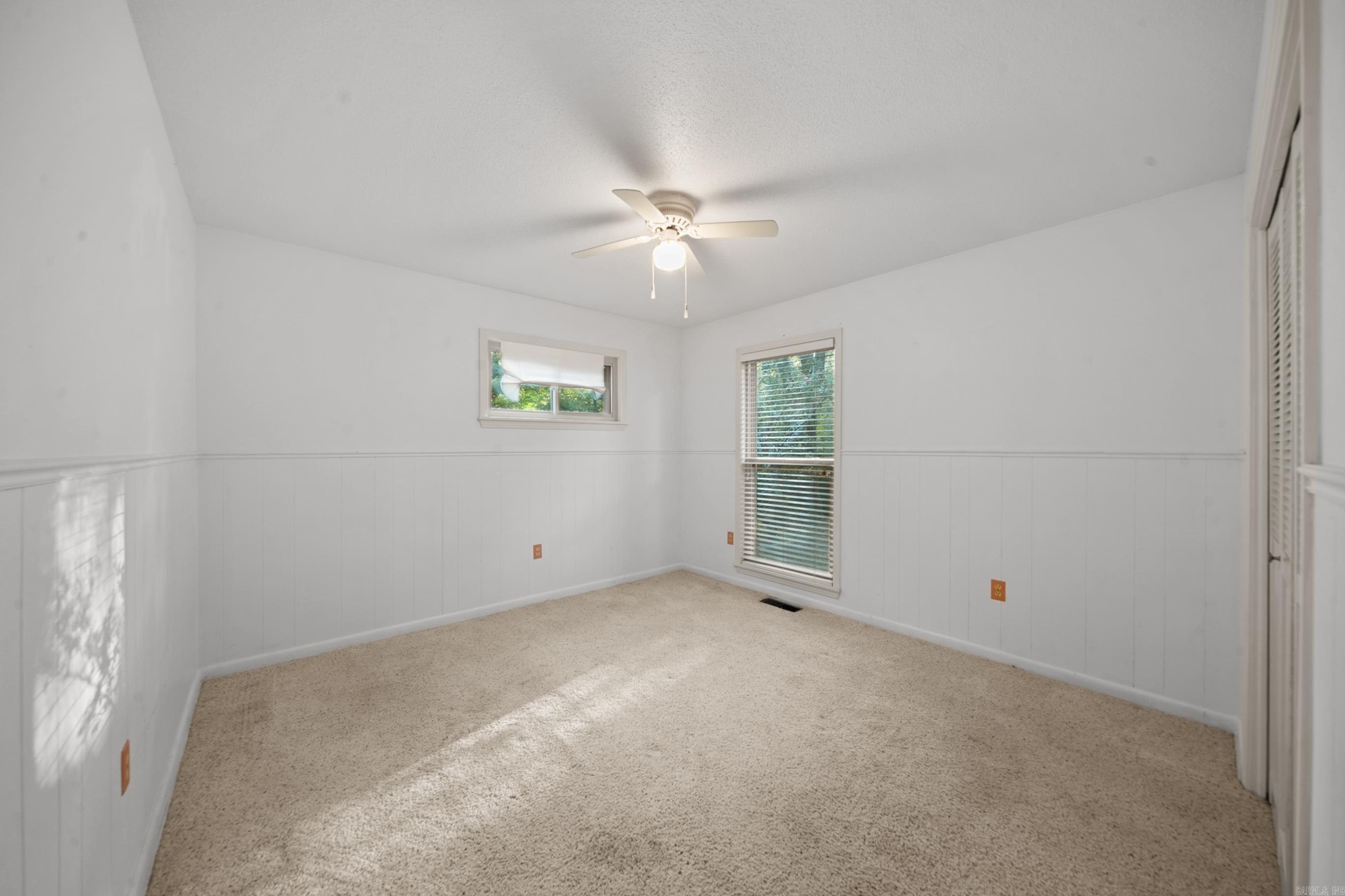 Sunny Hil - Residential