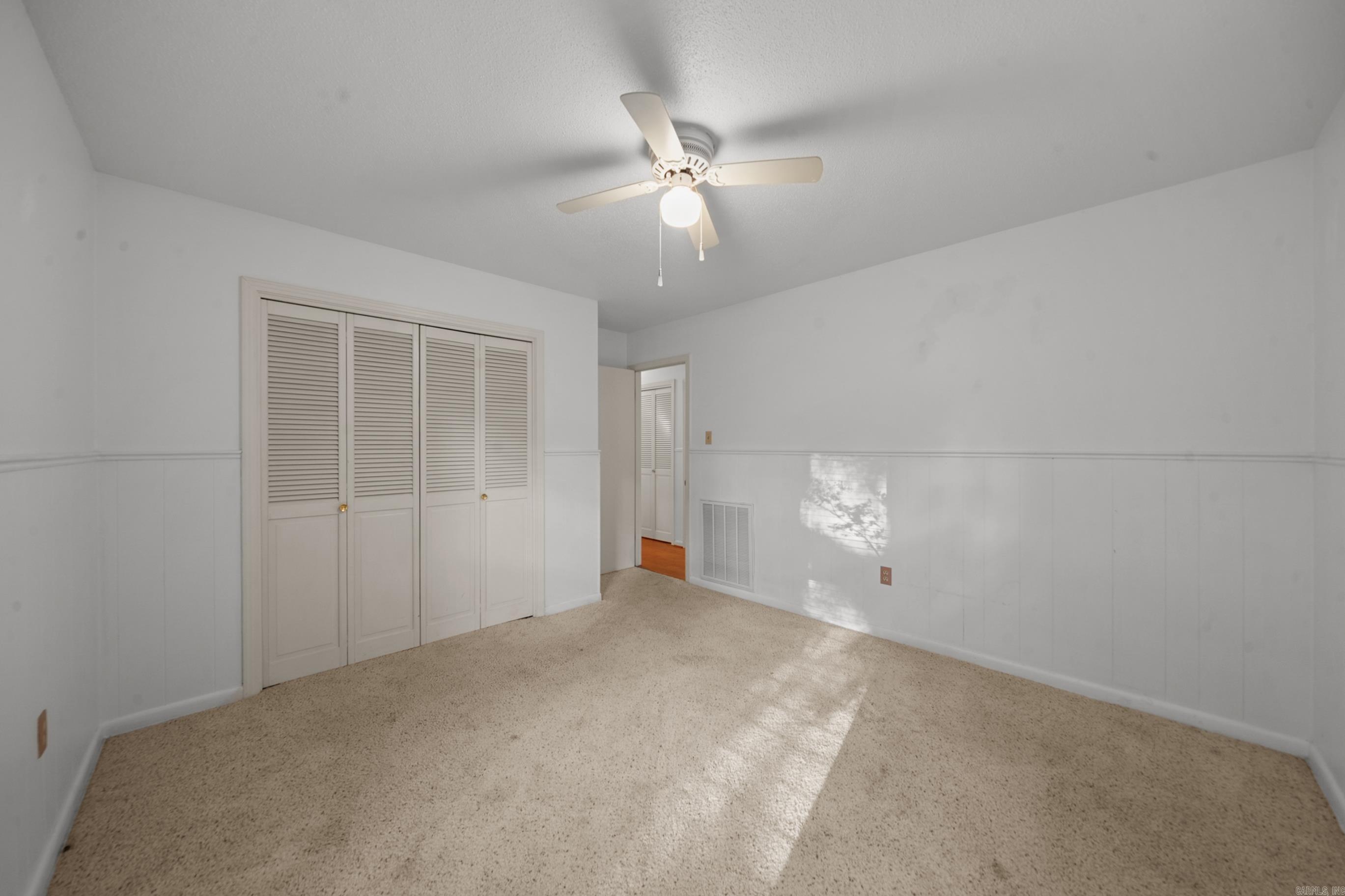 Sunny Hil - Residential