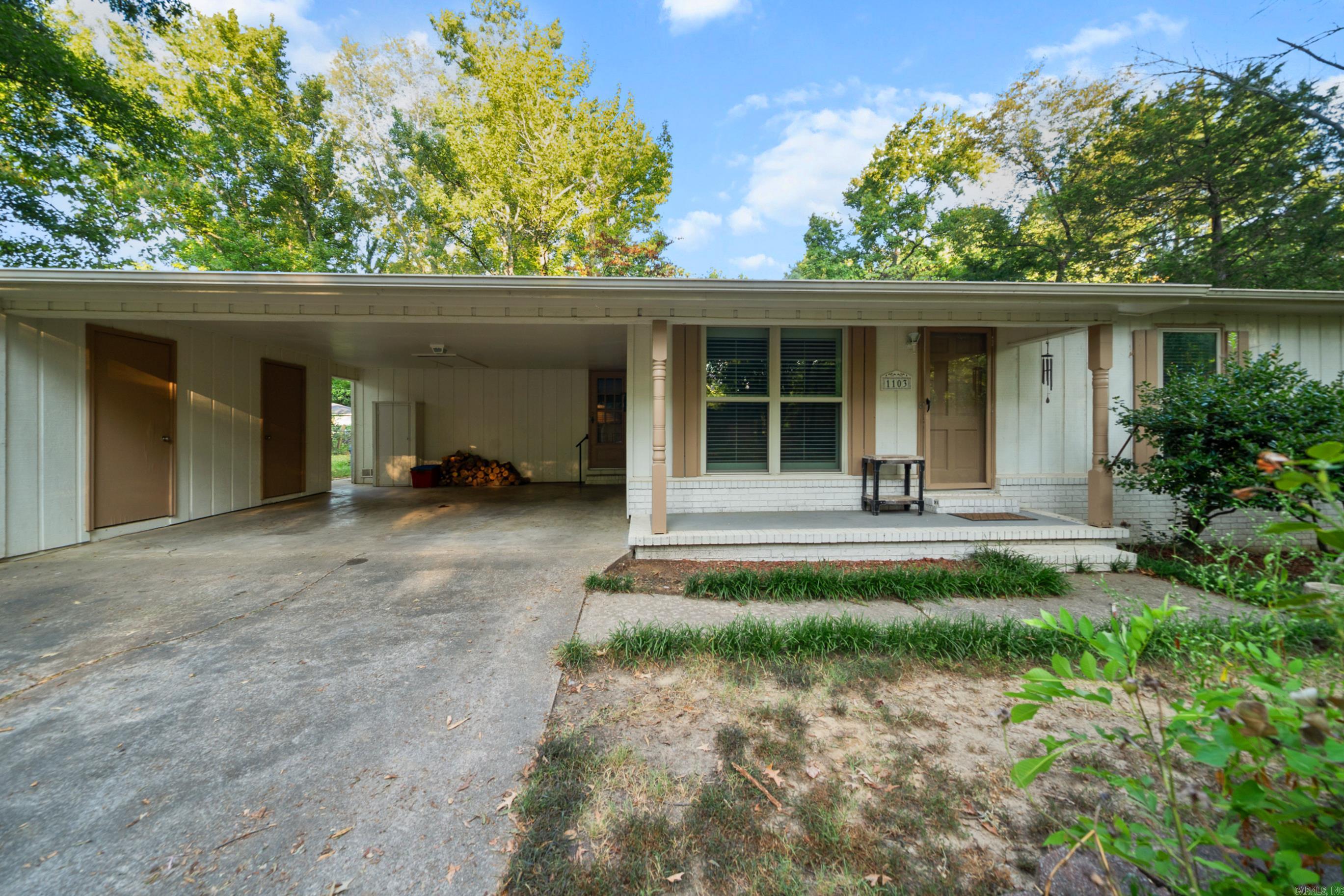 Sunny Hil - Residential