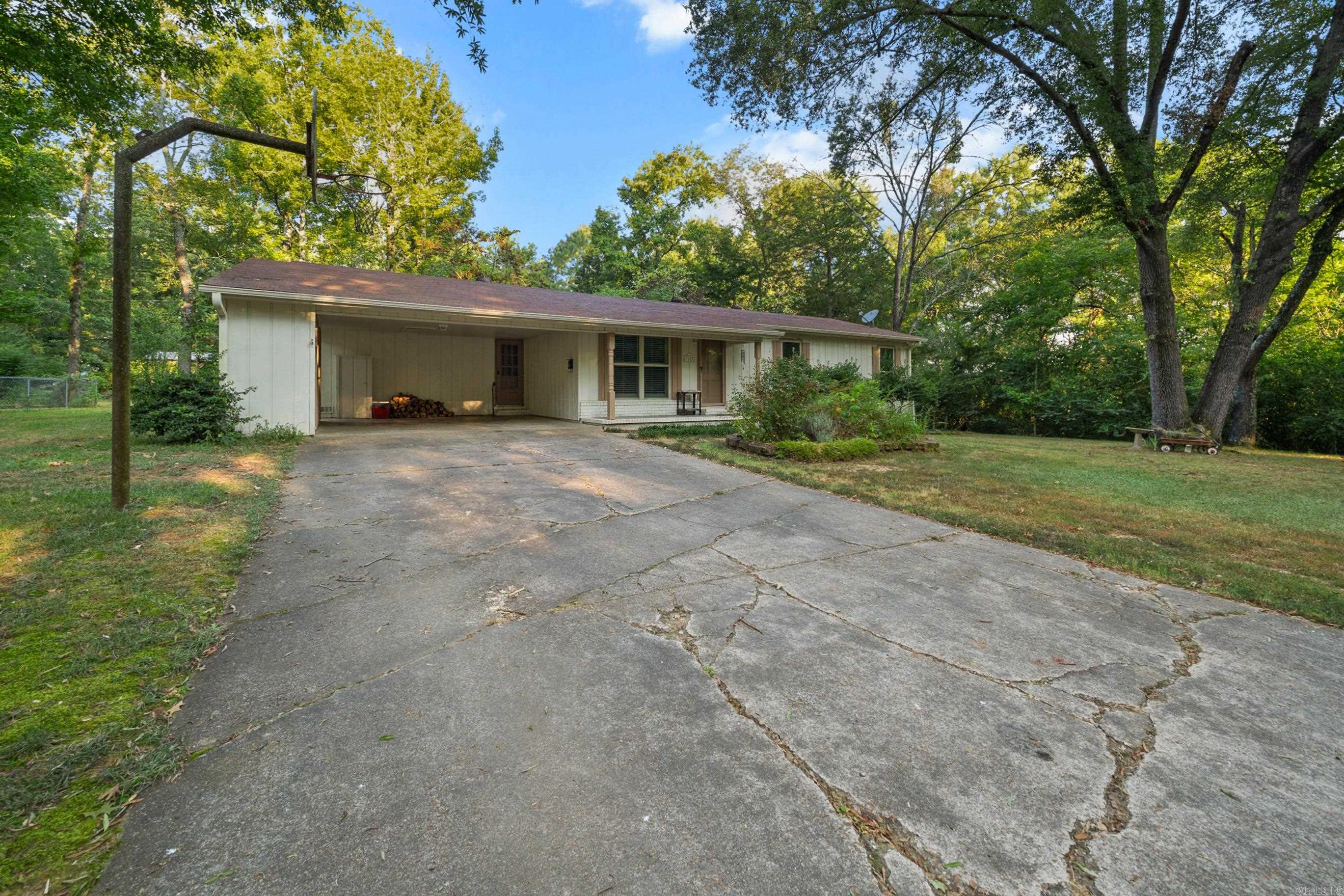 Sunny Hil - Residential