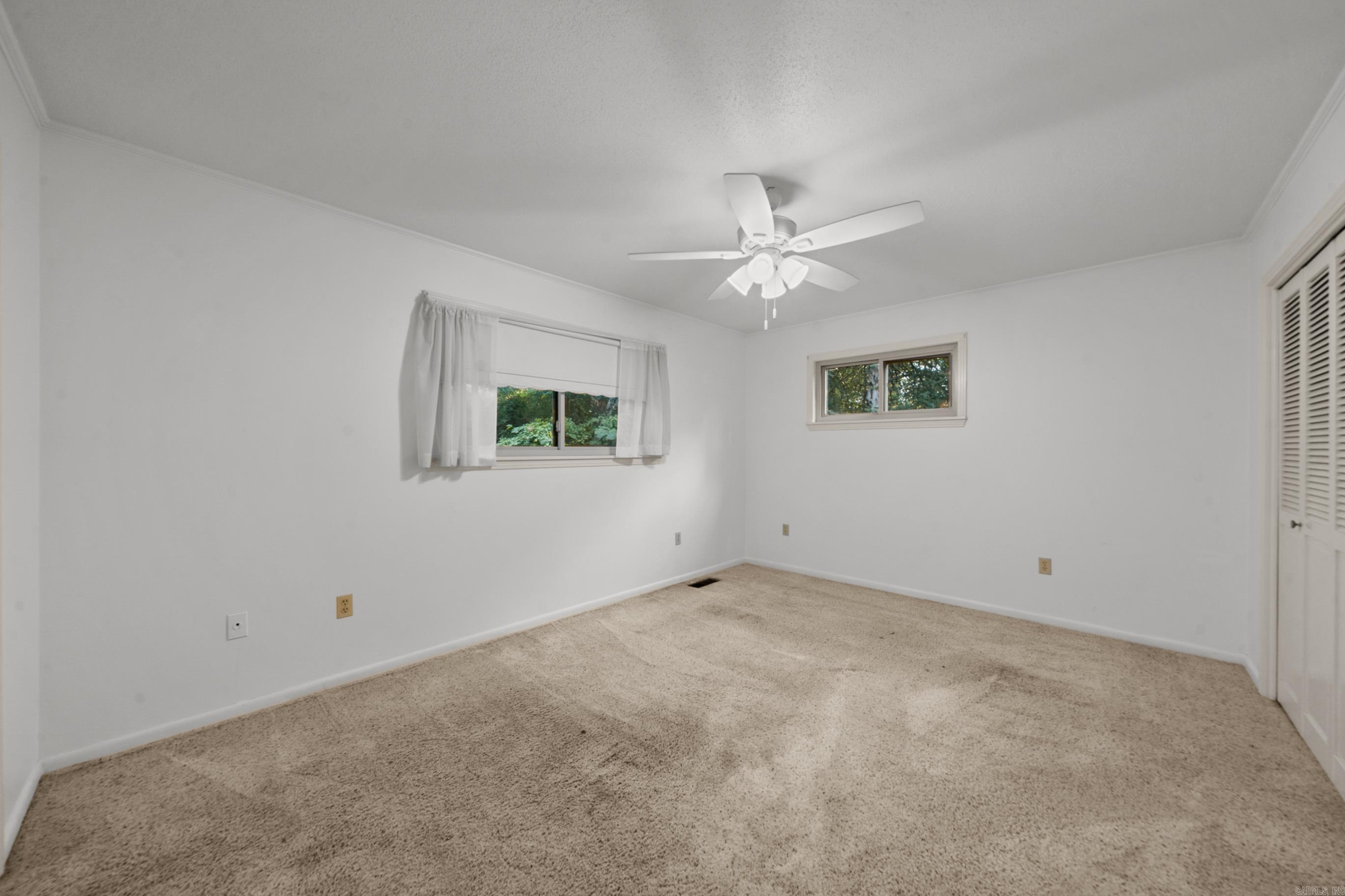 Sunny Hil - Residential