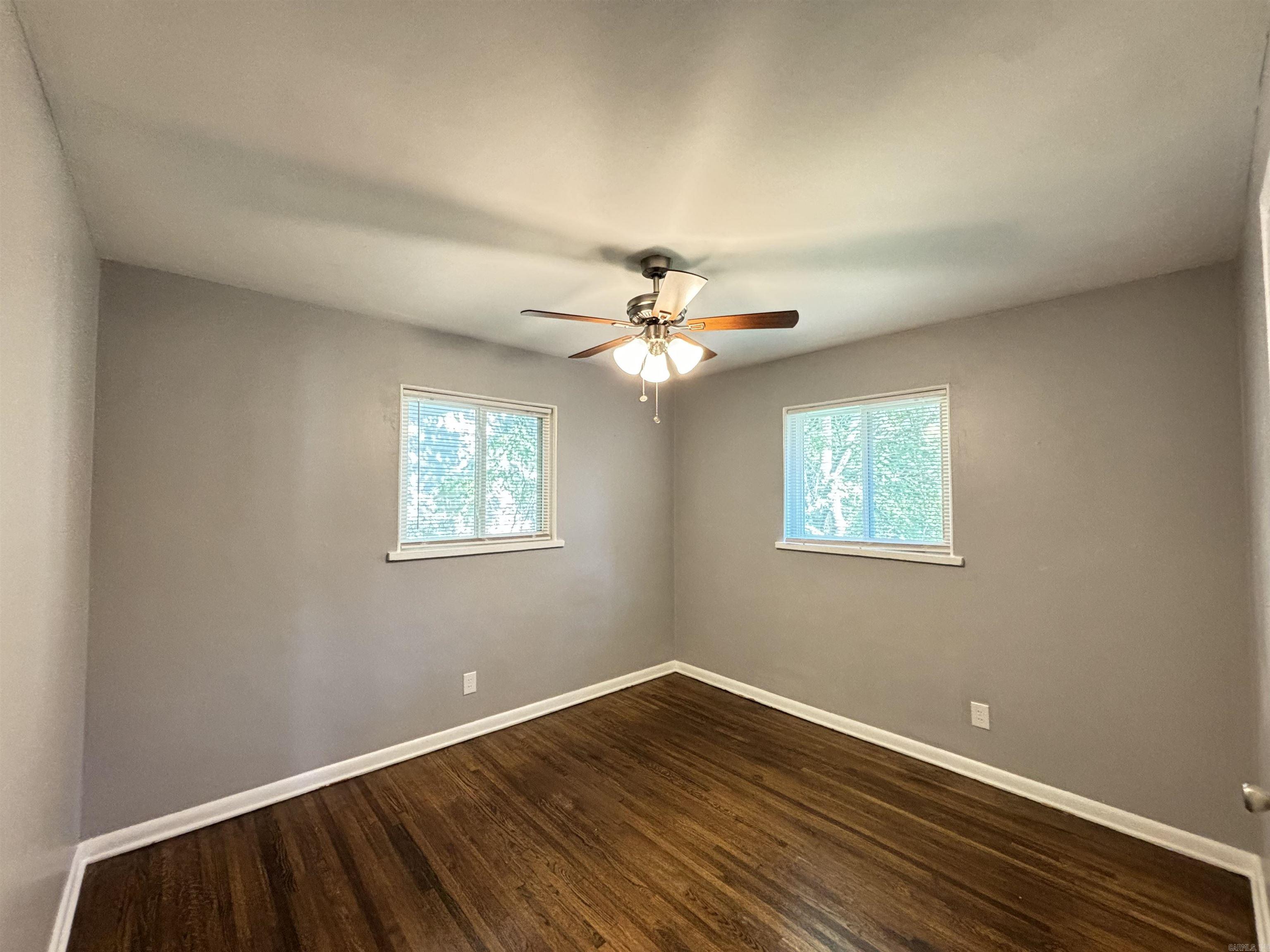 Queen Manor - Residential Income