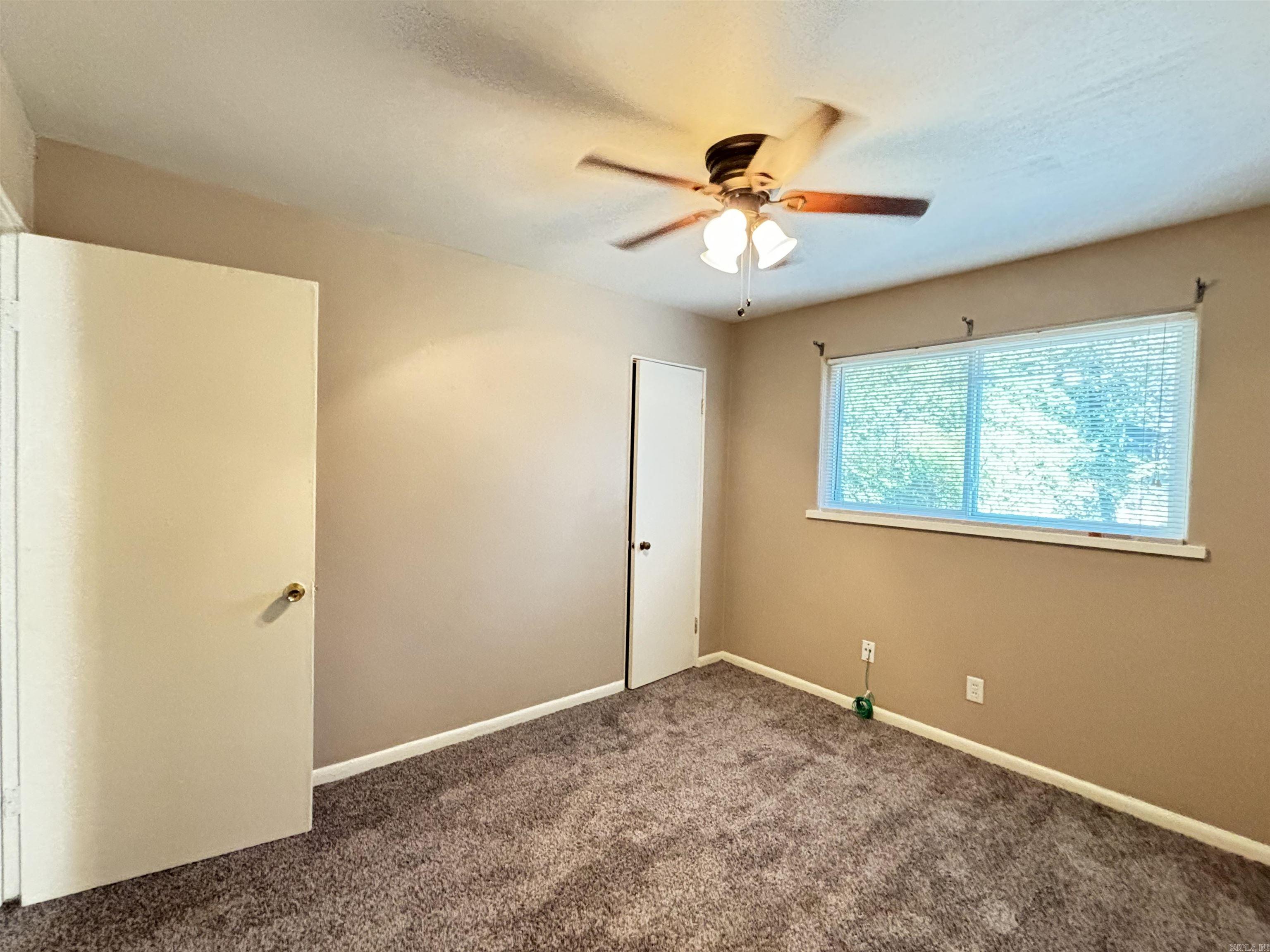 Queen Manor - Residential Income