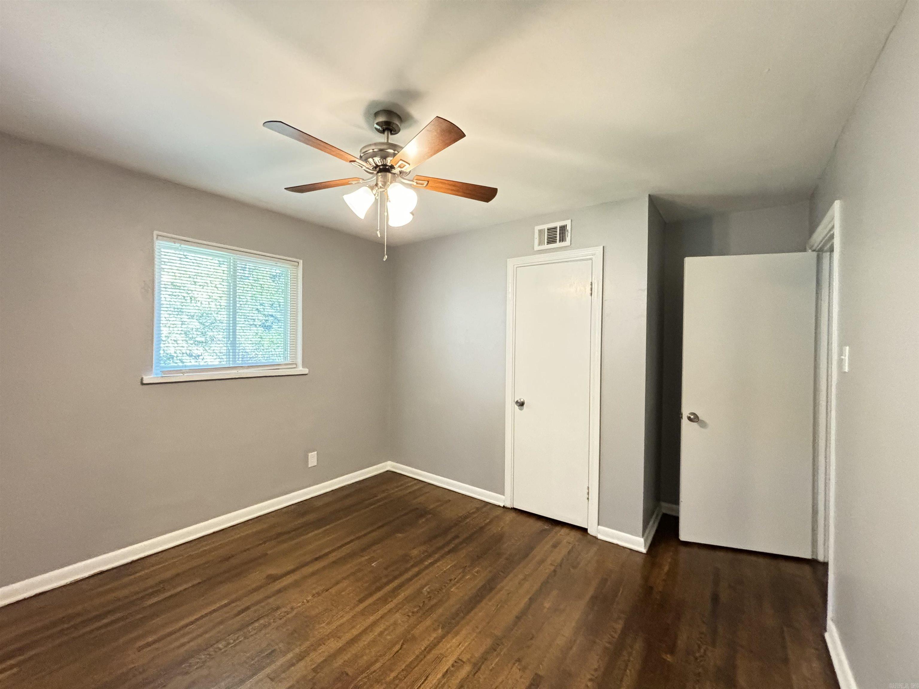 Queen Manor - Residential Income