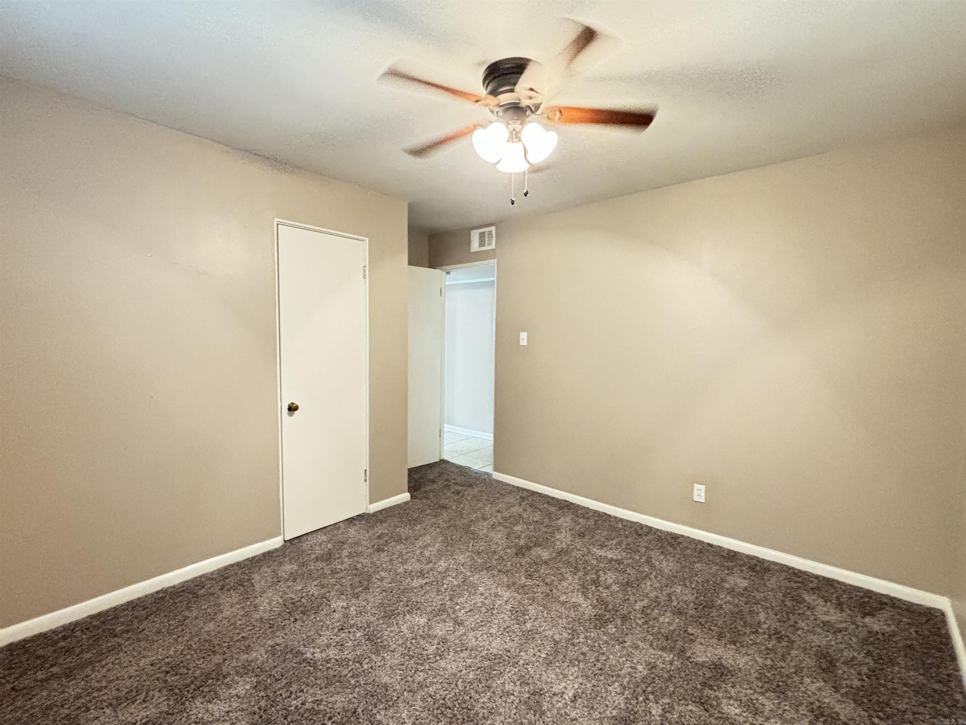 Queen Manor - Residential Income