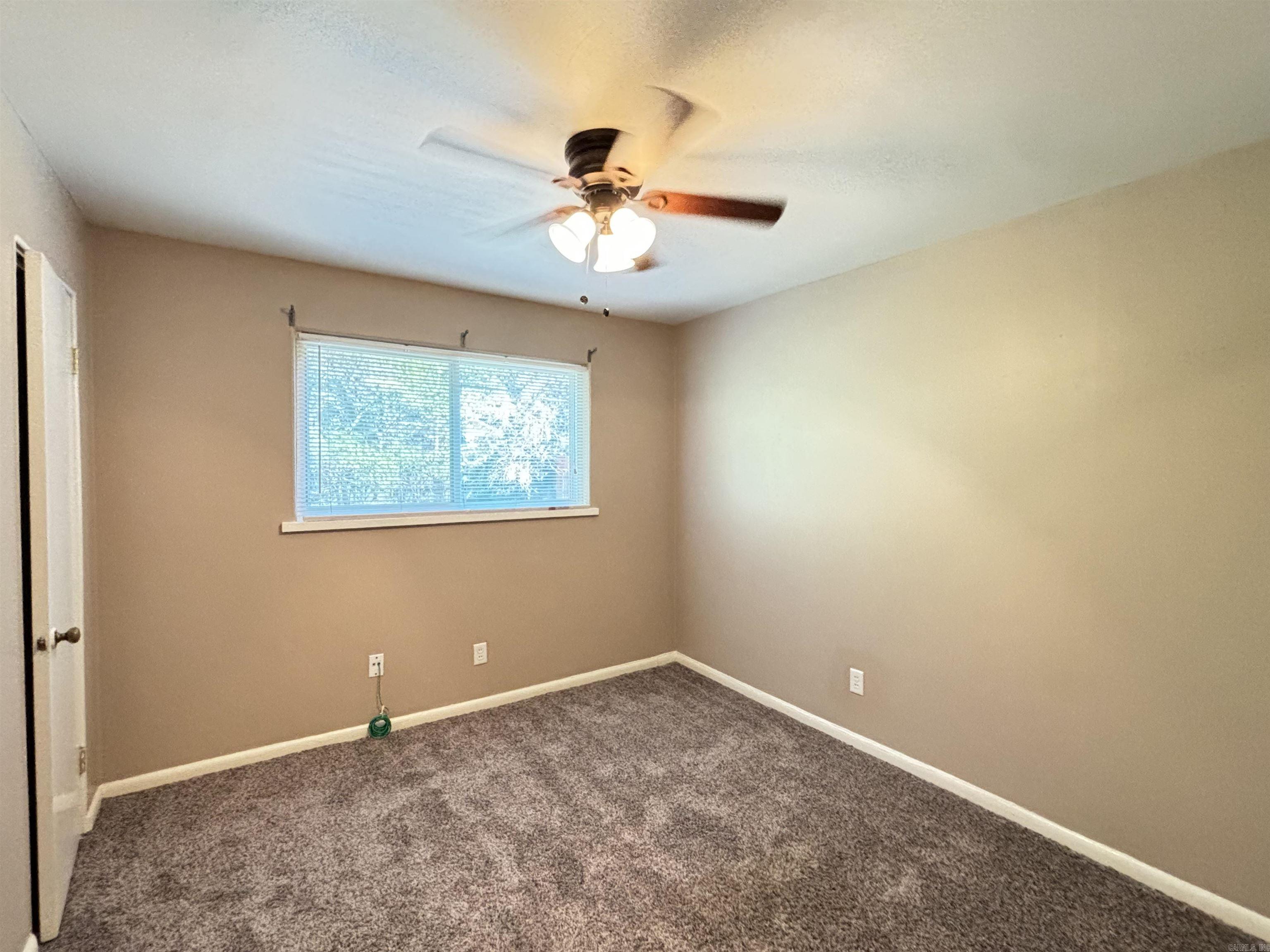 Queen Manor - Residential Income