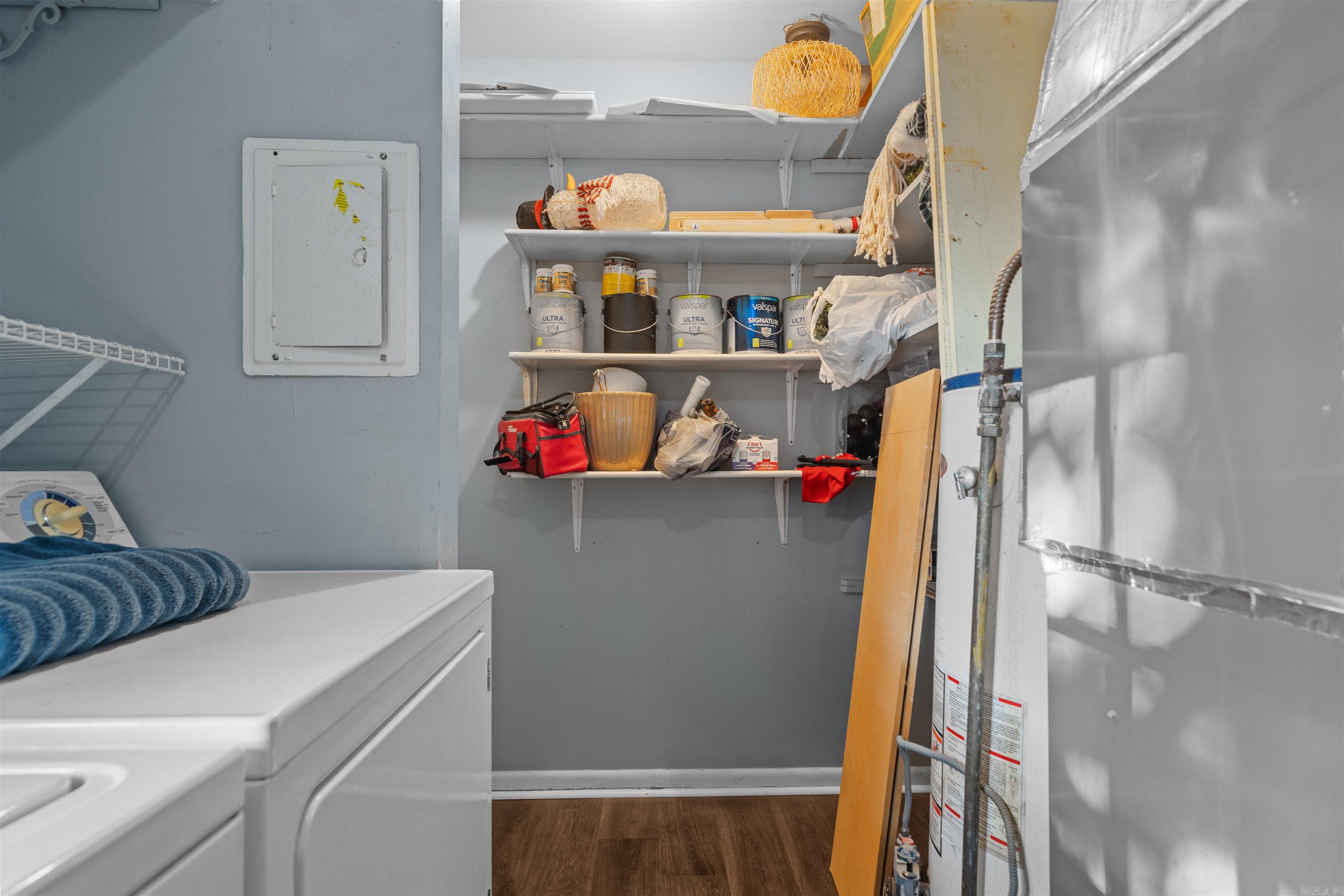 Pine Shore - Residential