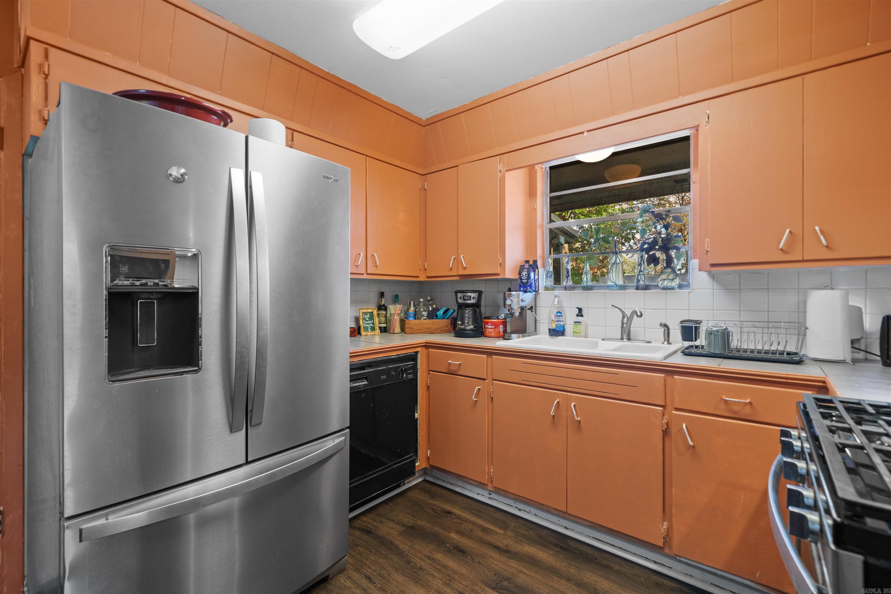 Pine Shore - Residential