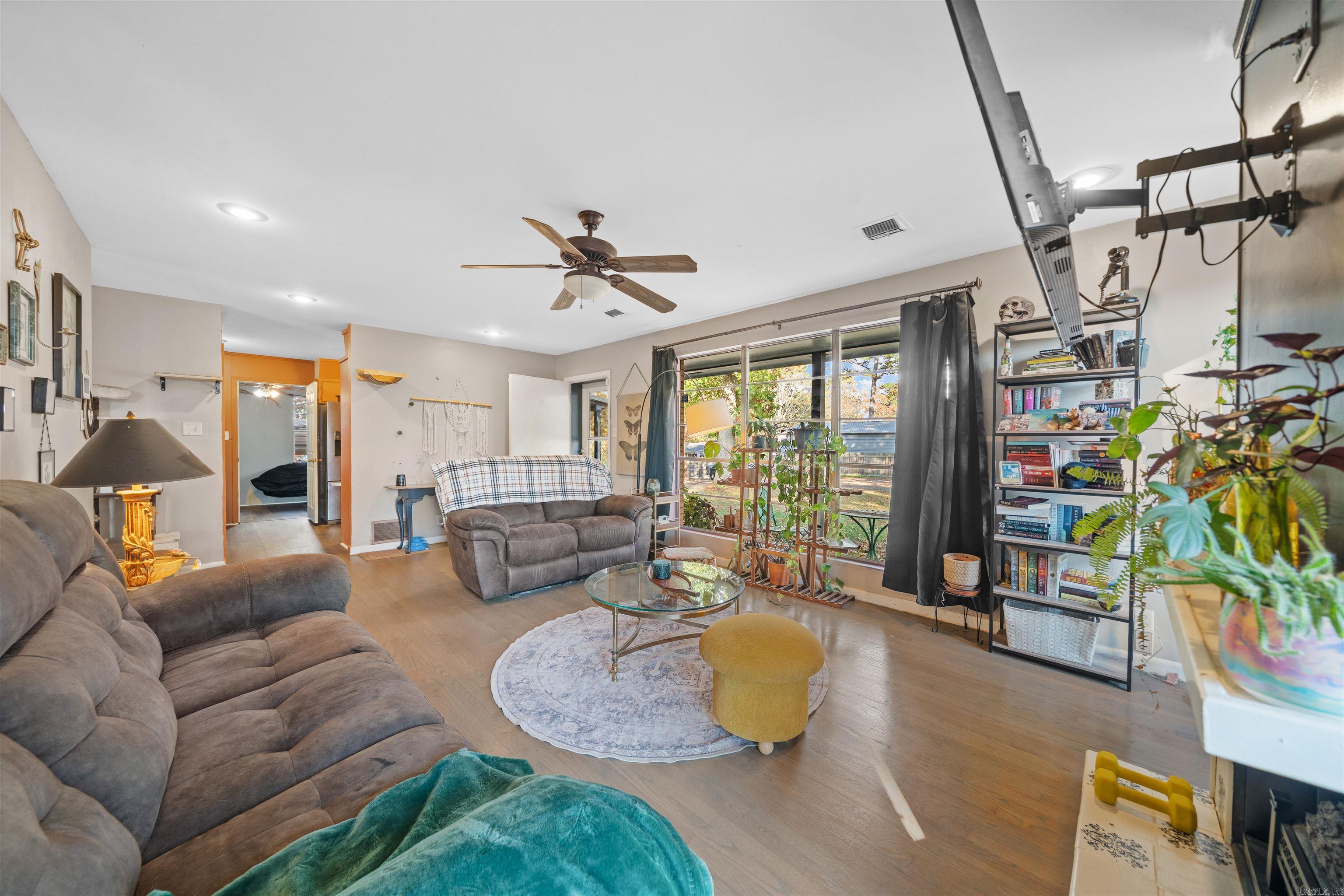 Pine Shore - Residential