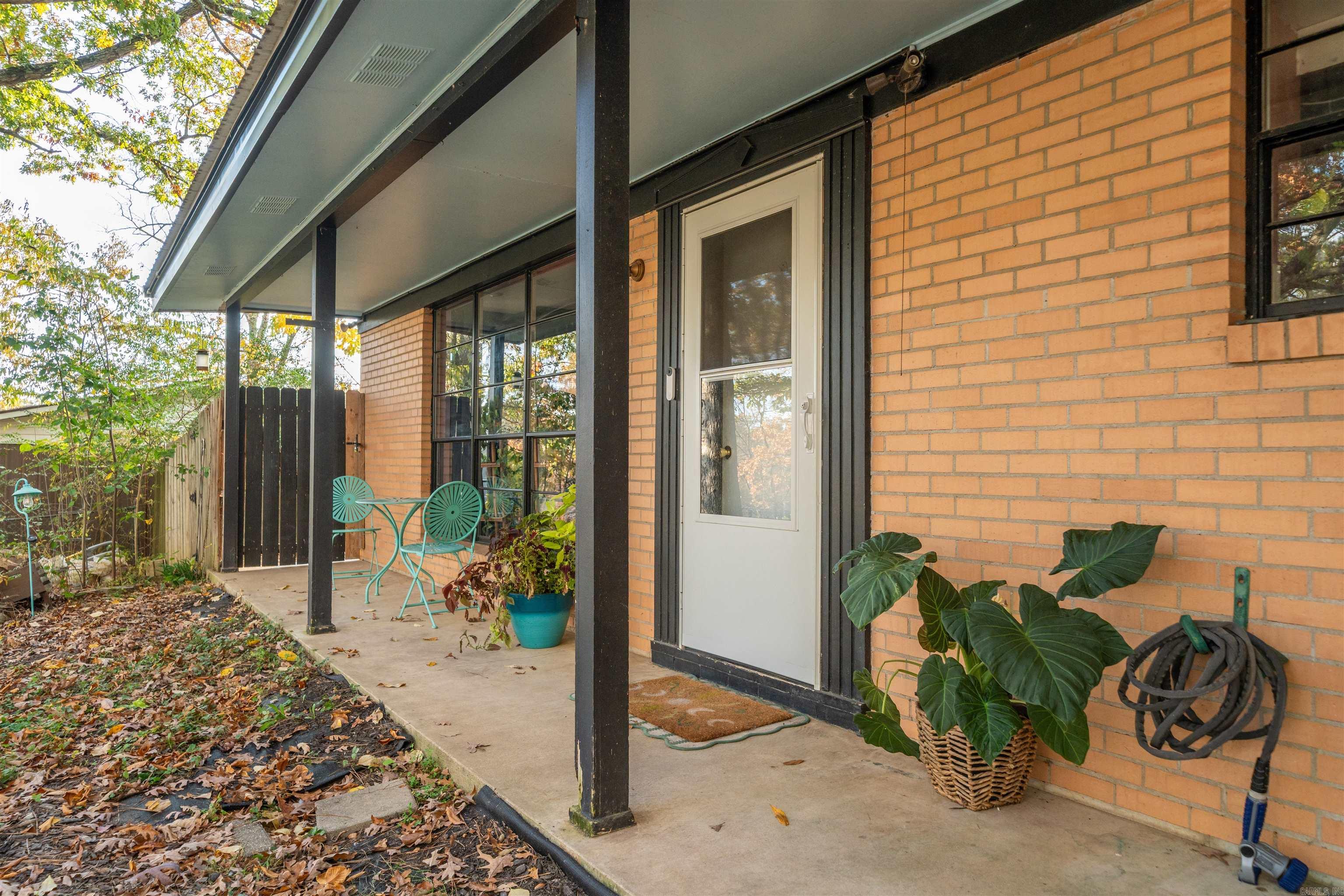 Pine Shore - Residential