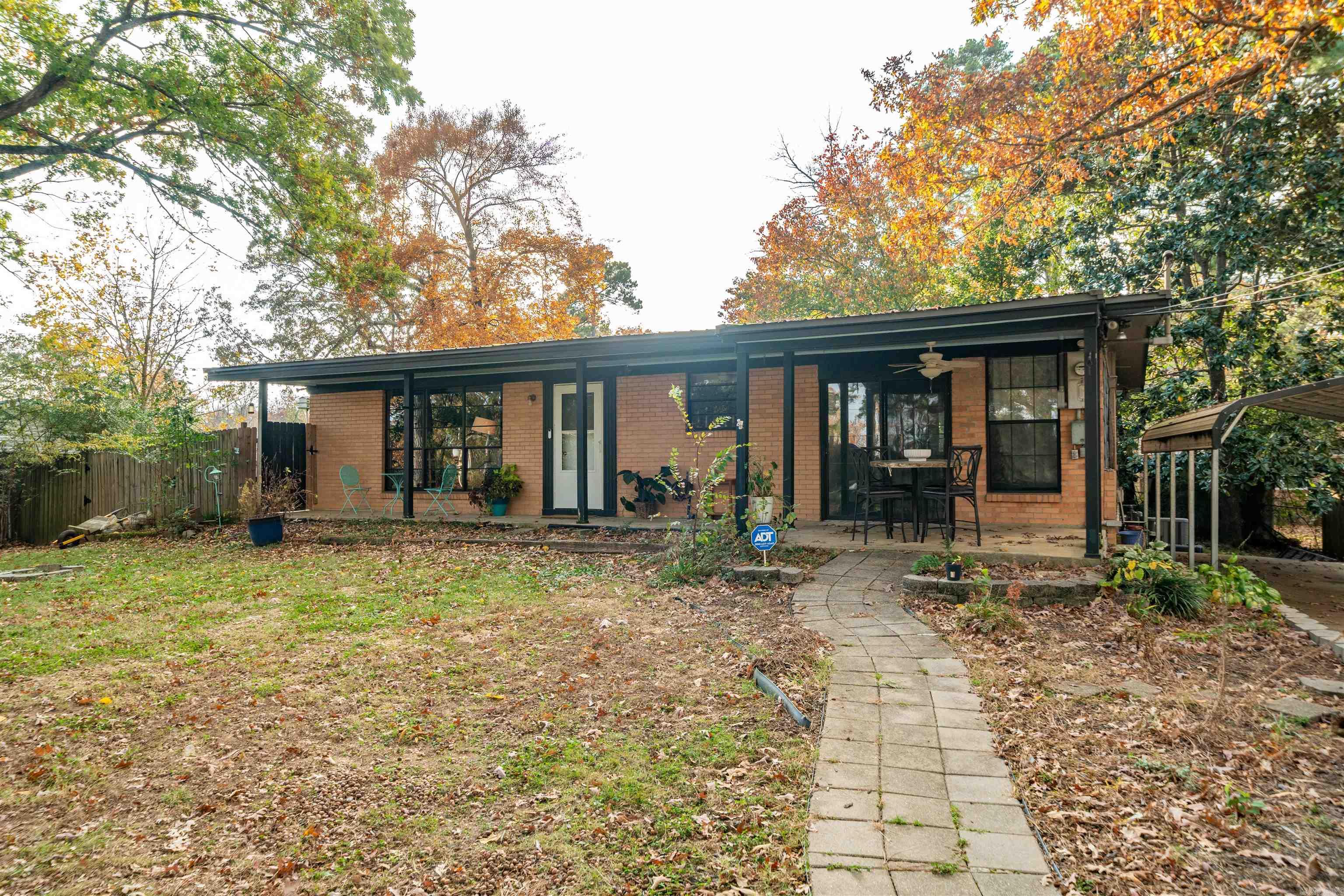 Pine Shore - Residential