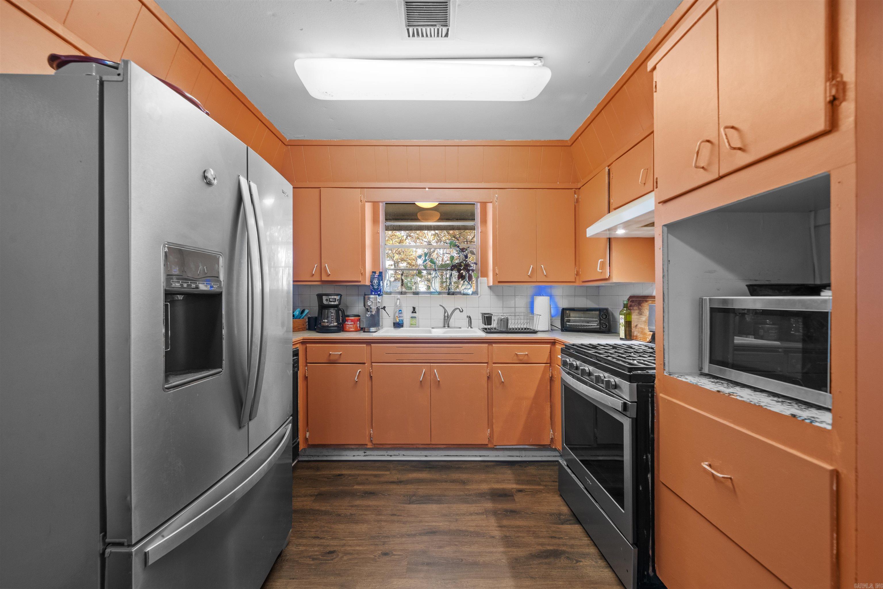 Pine Shore - Residential