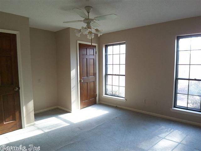 Oak Meadows - Residential