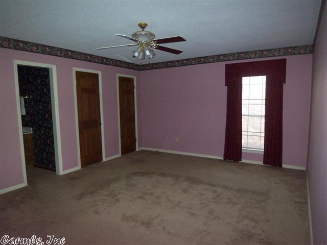 Oak Meadows - Residential