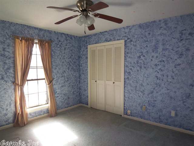 Oak Meadows - Residential